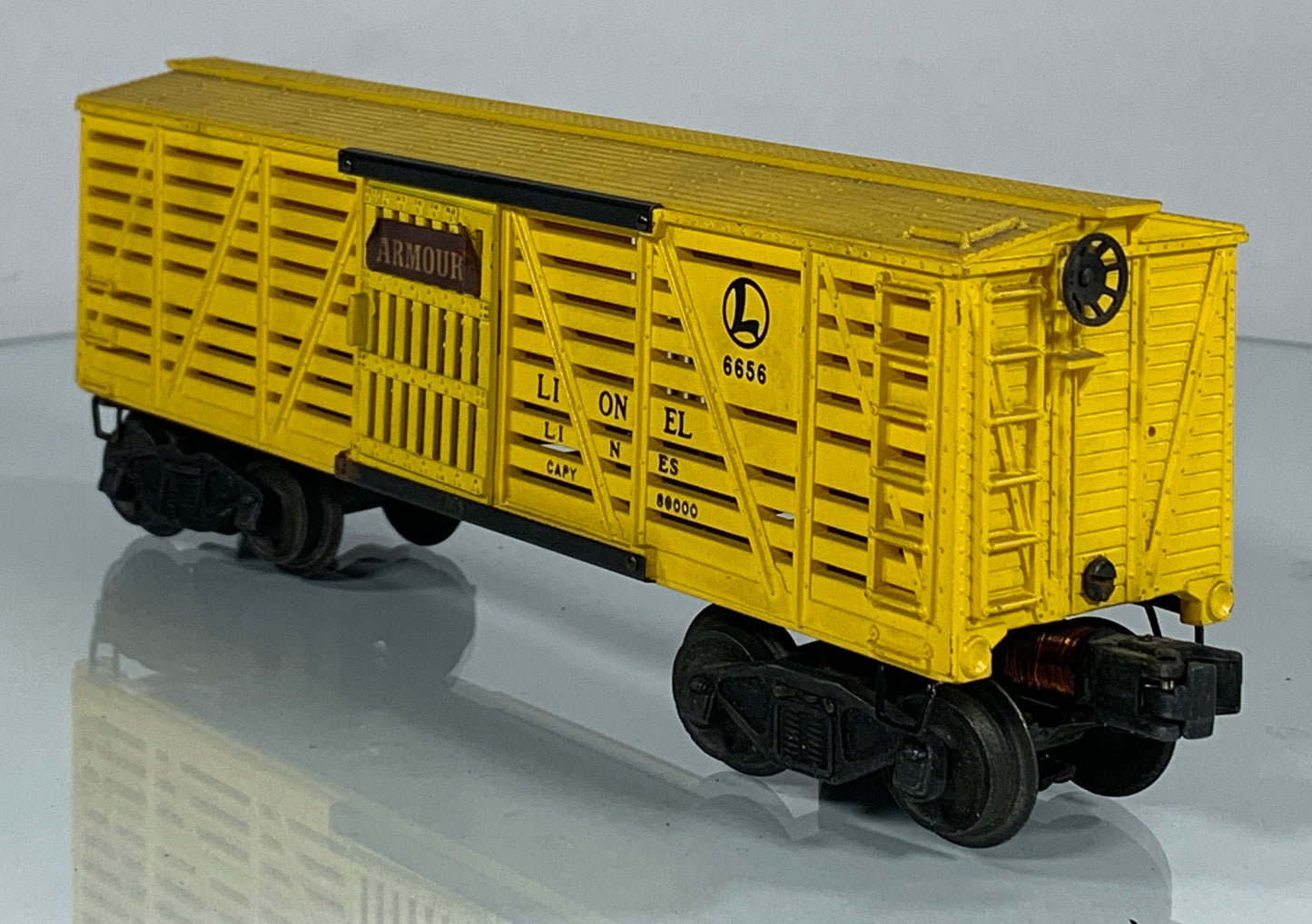 LIONEL • O GAUGE • 1950-1953 Postwar 6656 Armour Lionel Lines Cattle Car • VERY GOOD COND