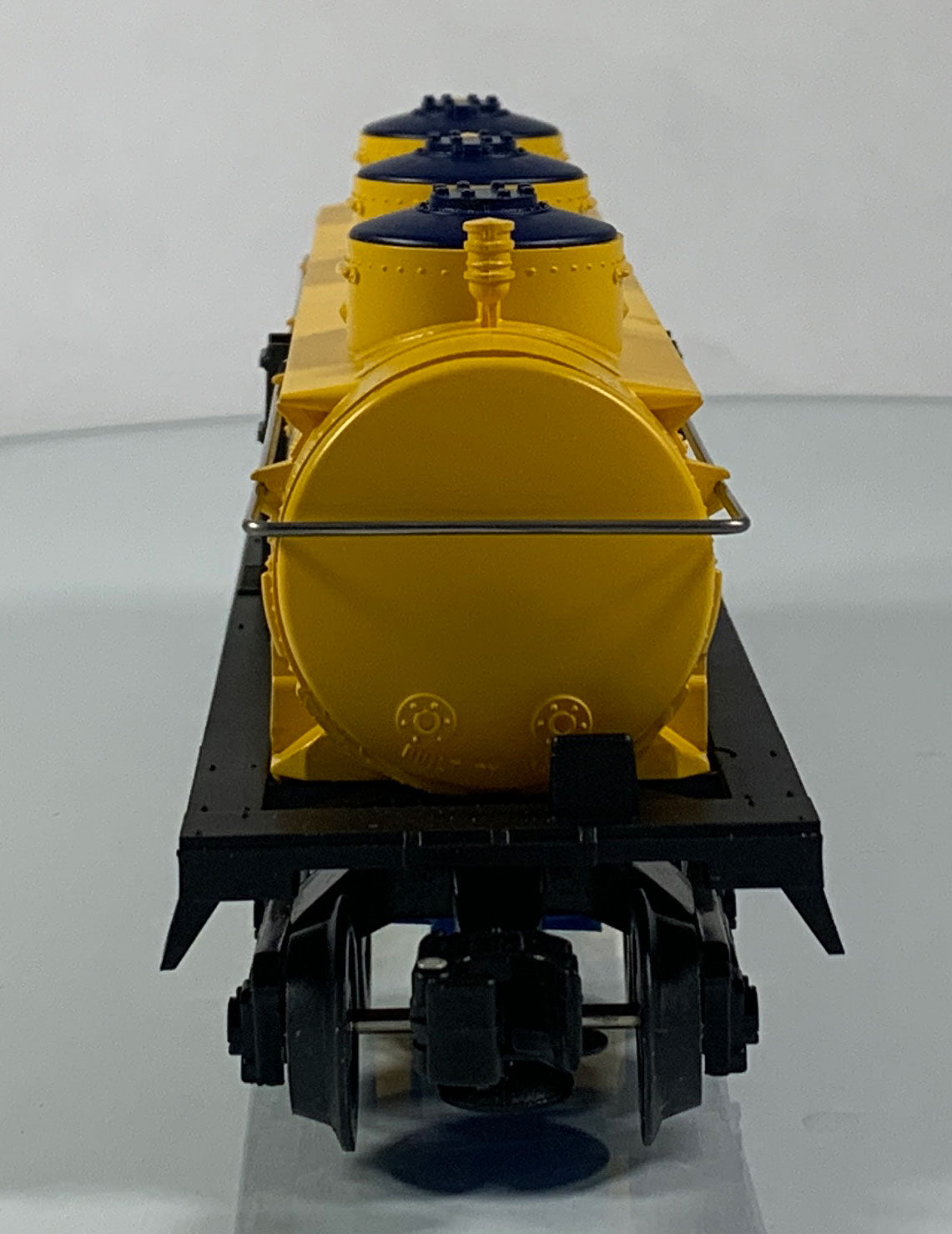 LIONEL • O GAUGE • 2007 Alaska Railroad Tank Car 6-36109 • LOOSE - NEW OLD STOCK