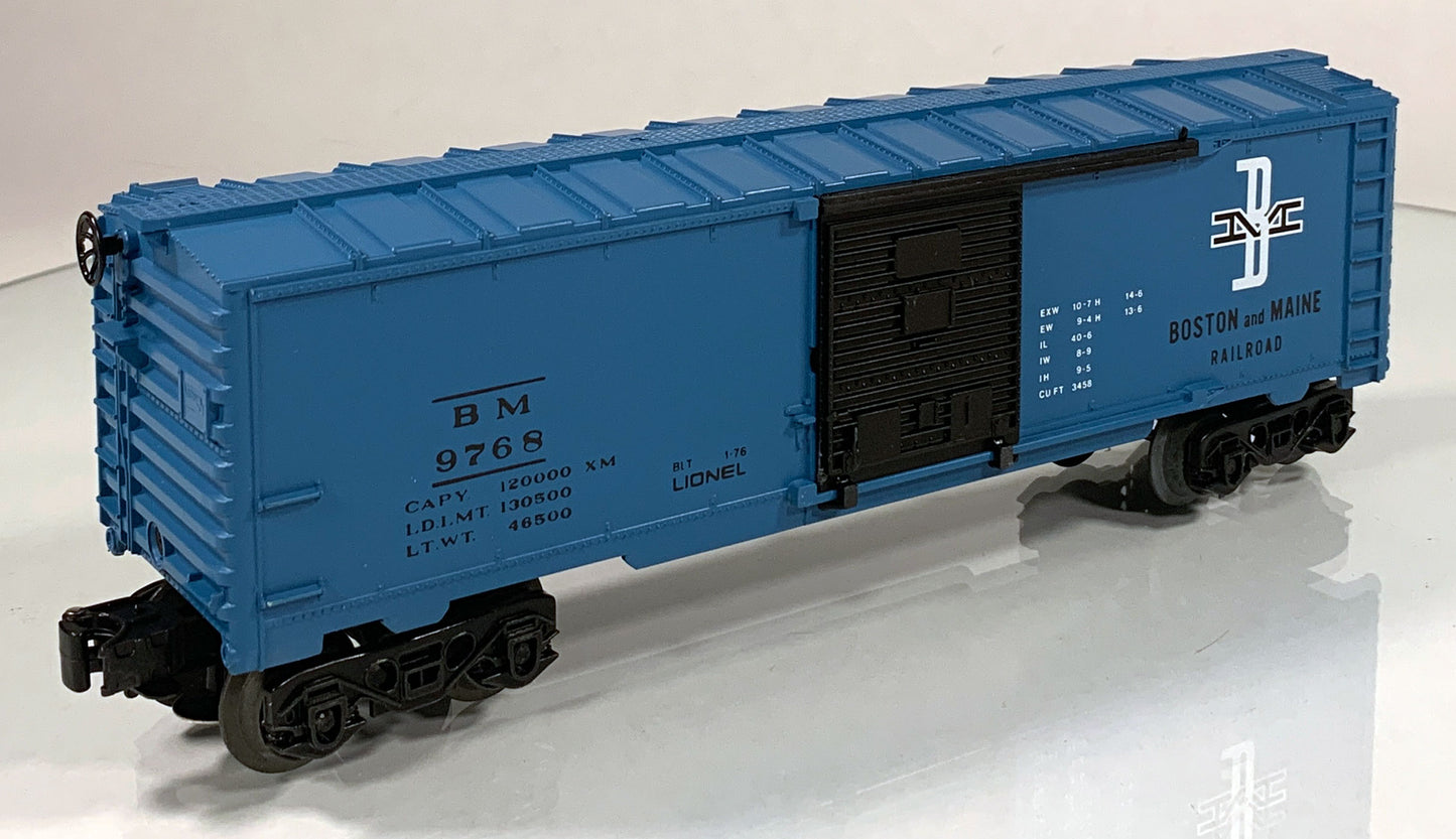 LIONEL • O GAUGE • 1976 Boston & Maine Boxcar 6-9768 • EX COND