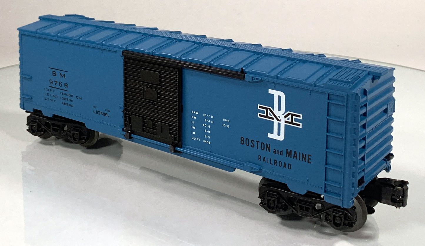 LIONEL • O GAUGE • 1976 Boston & Maine Boxcar 6-9768 • EX COND