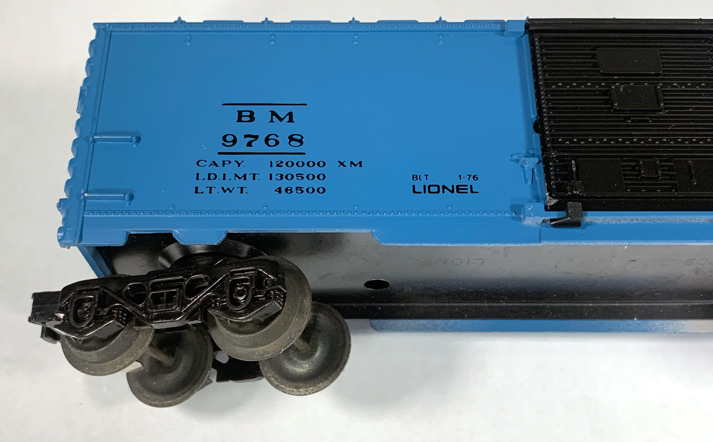 LIONEL • O GAUGE • 1976 Boston & Maine Boxcar 6-9768 • EX COND