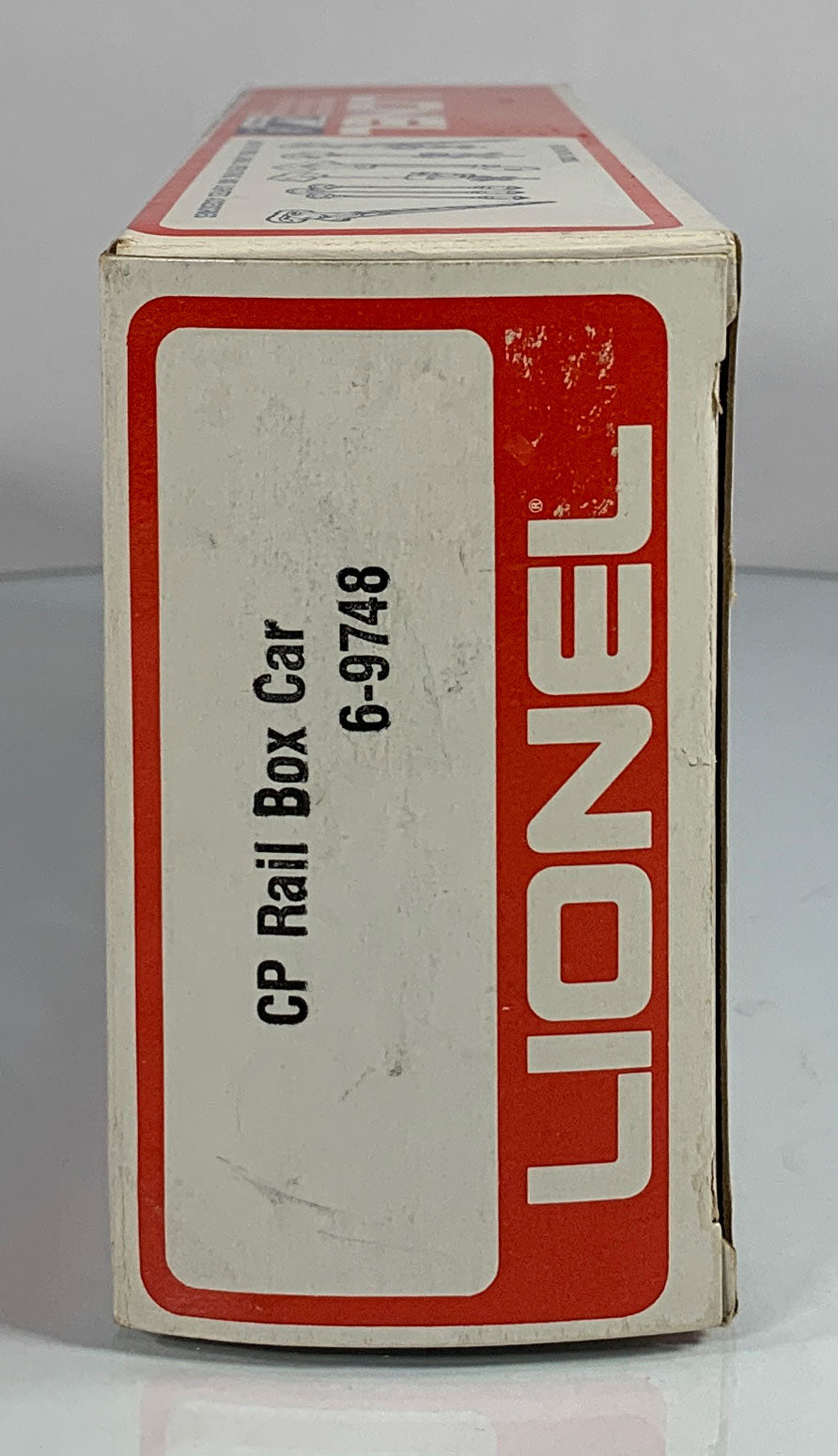 LIONEL • O GAUGE • 1975 CP Rail Boxcar 6-9748 • NEW OLD STOCK