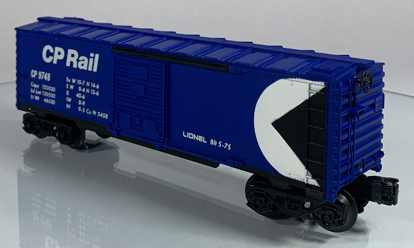 LIONEL • O GAUGE • 1975 CP Rail Boxcar 6-9748 • NEW OLD STOCK
