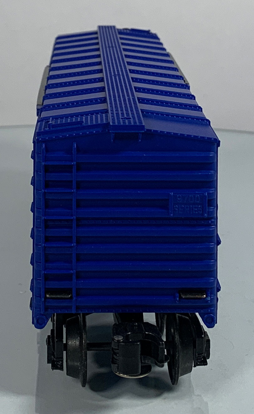 LIONEL • O GAUGE • 1975 CP Rail Boxcar 6-9748 • NEW OLD STOCK