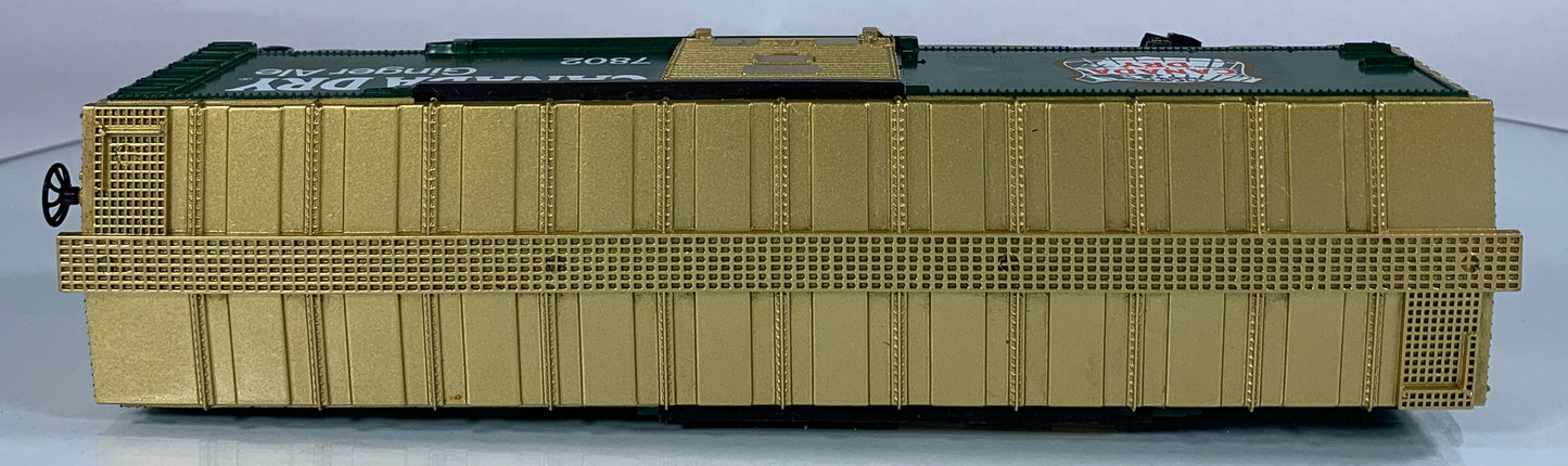 LIONEL • O GAUGE • 1976 Canada Dry Ginger Ale Boxcar 6-7802 • EX COND
