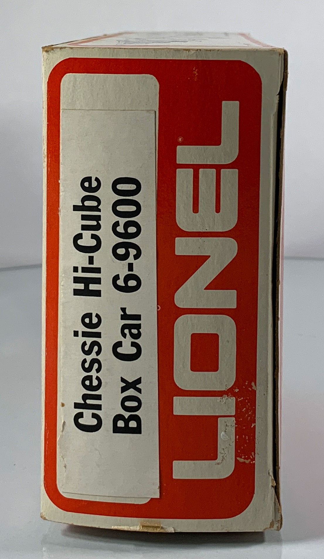 LIONEL • O GAUGE • 1976 Chessie System Hi-Cube Boxcar 6-9600 • EX COND • NOS