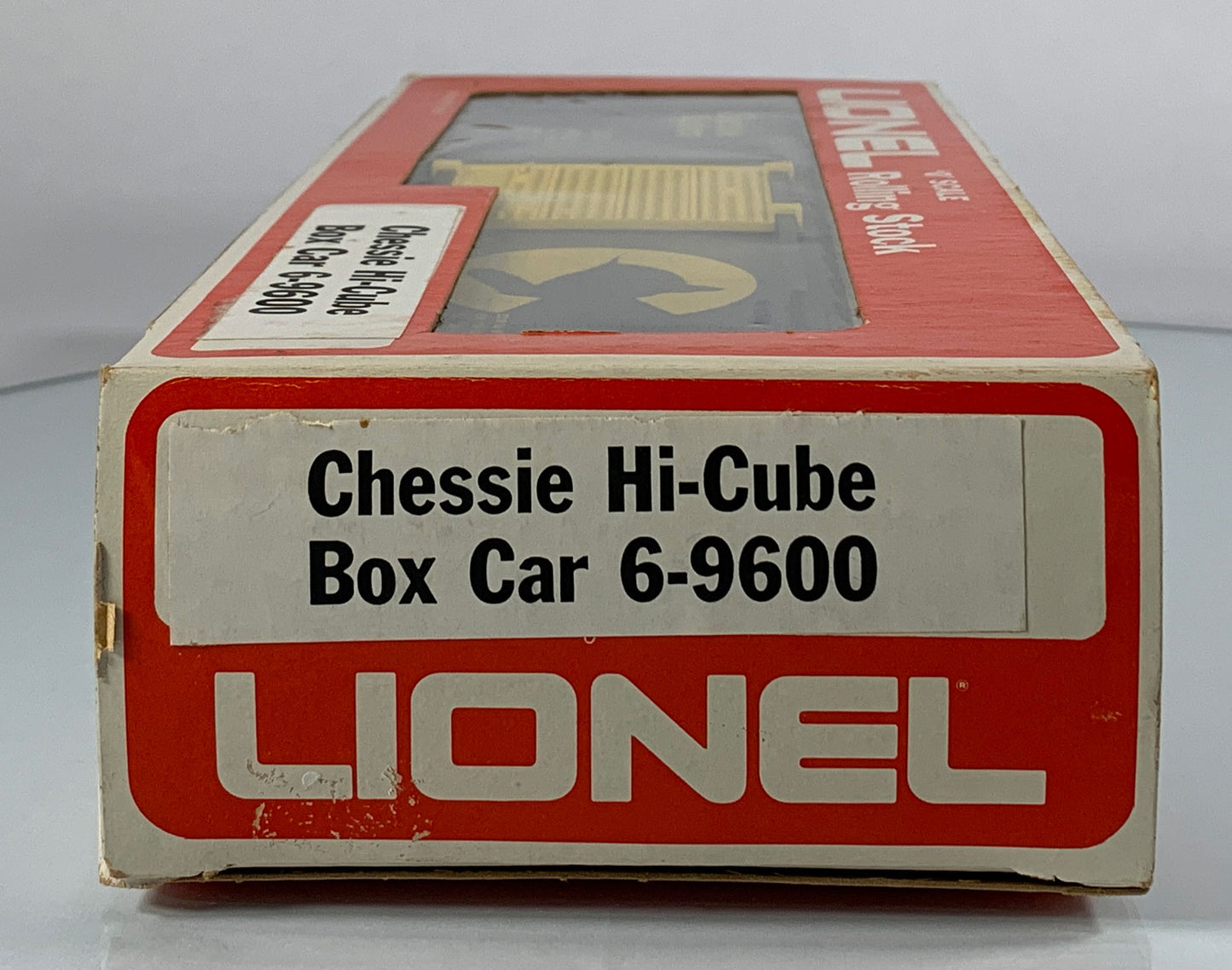 LIONEL • O GAUGE • 1976 Chessie System Hi-Cube Boxcar 6-9600 • EX COND • NOS
