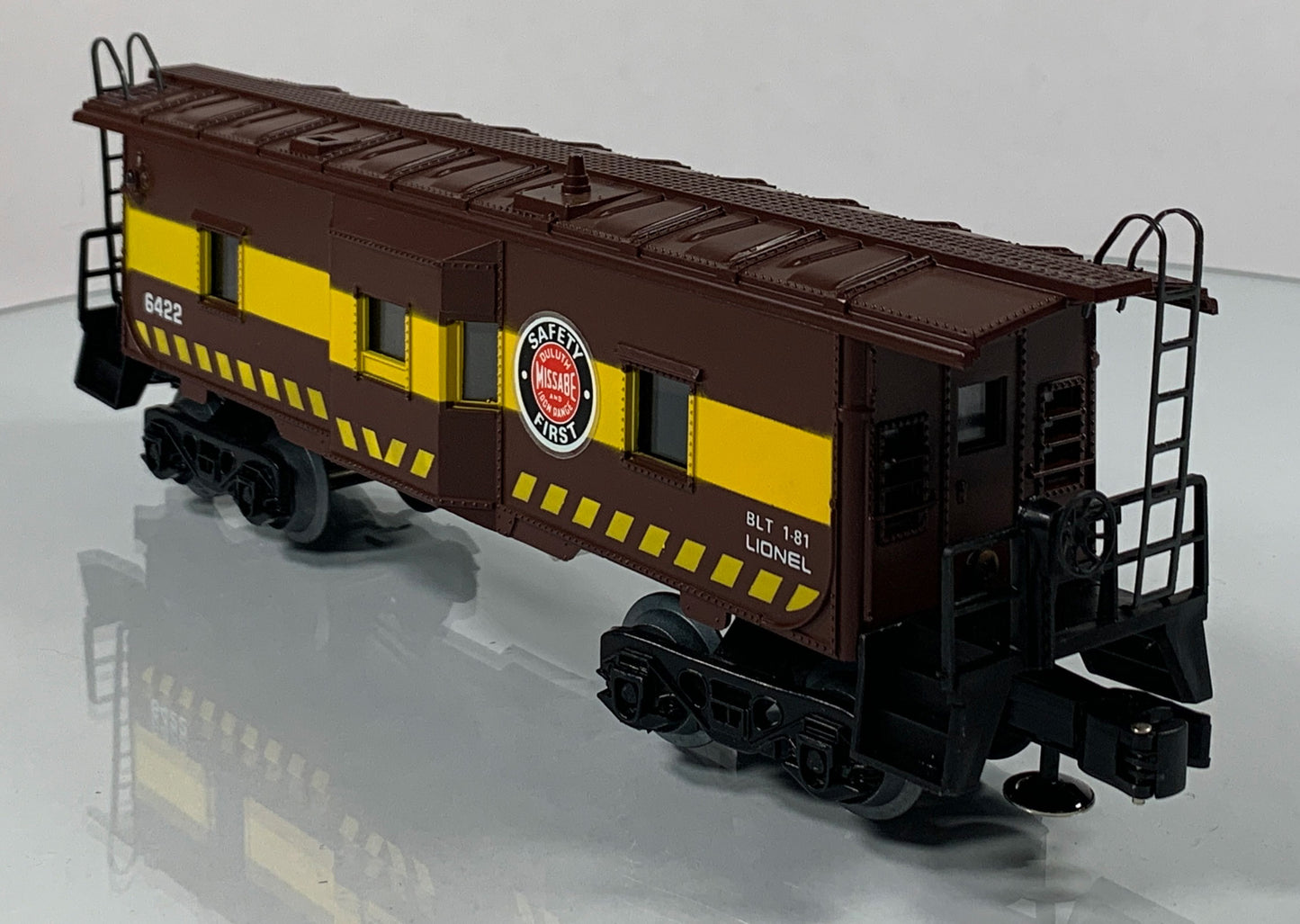 LIONEL • O GAUGE • 1981 Duluth Missabe Bay Window Caboose 6-6422 • NEW OLD STOCK