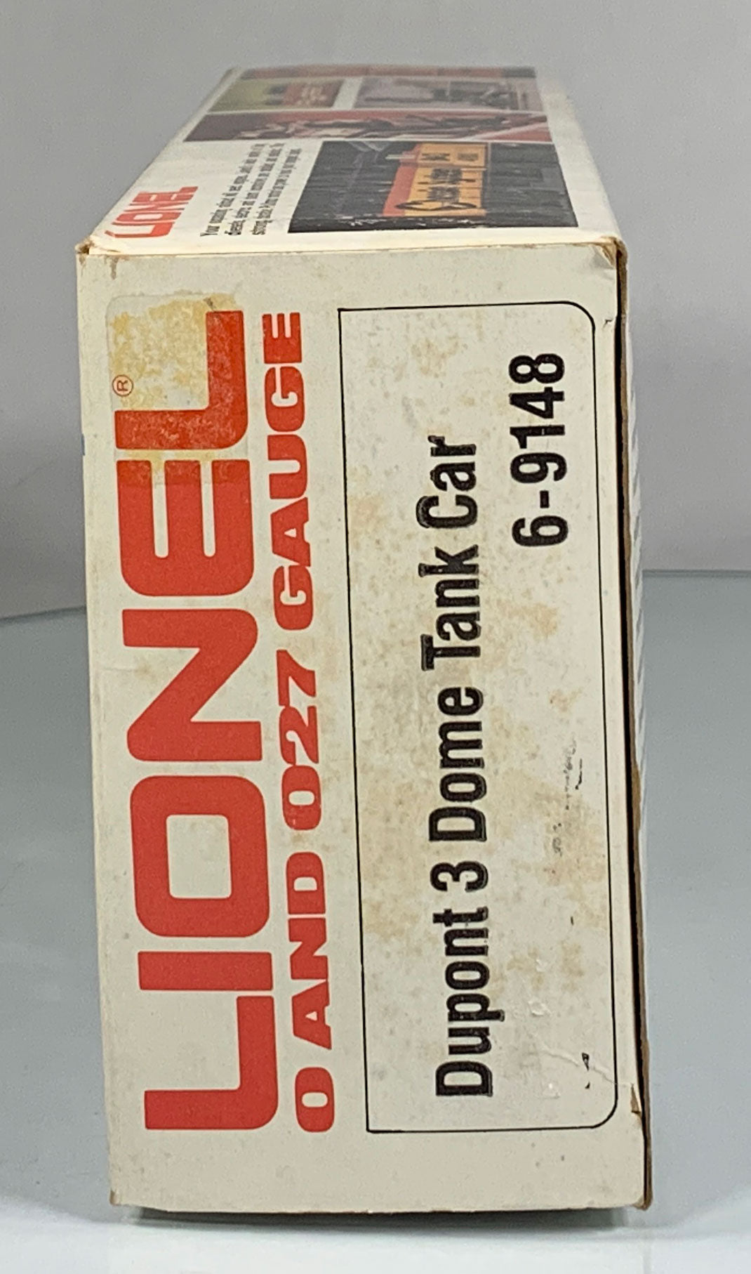 LIONEL • O GAUGE • 1976 Dupont Three Dome Tank Car 6-9148 • EX COND