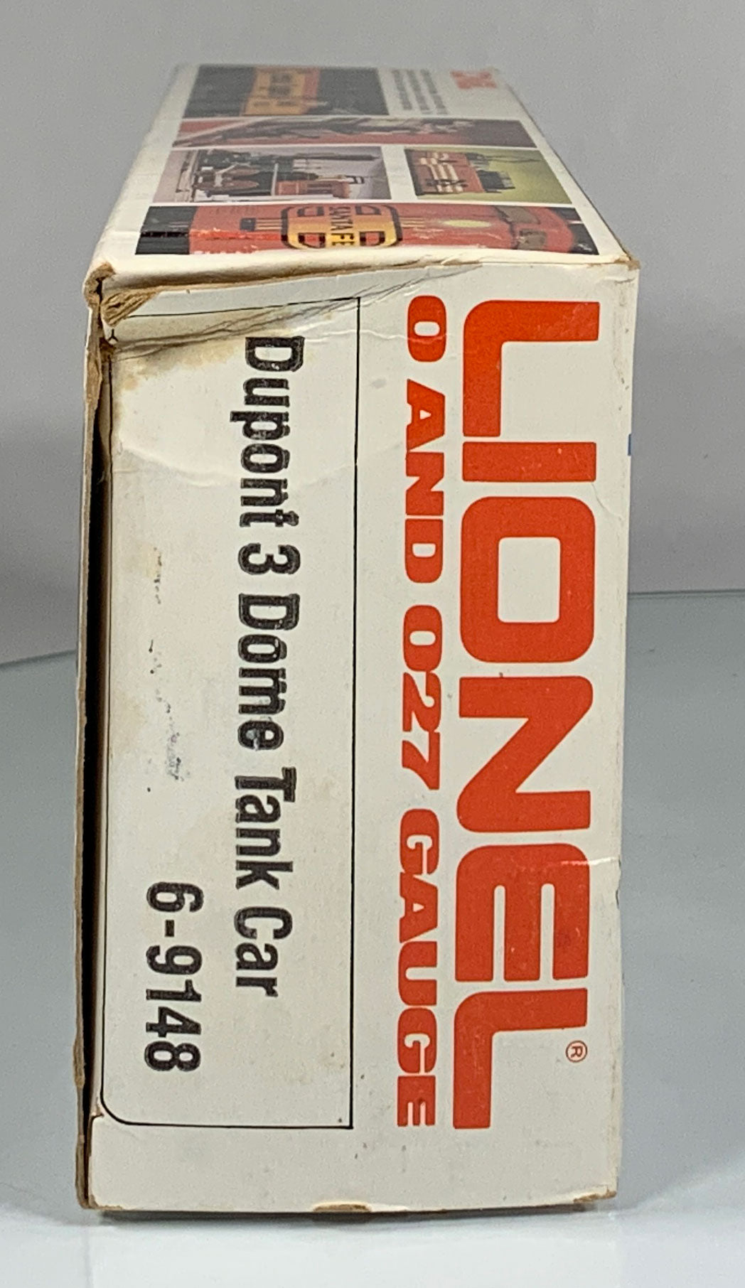 LIONEL • O GAUGE • 1976 Dupont Three Dome Tank Car 6-9148 • EX COND