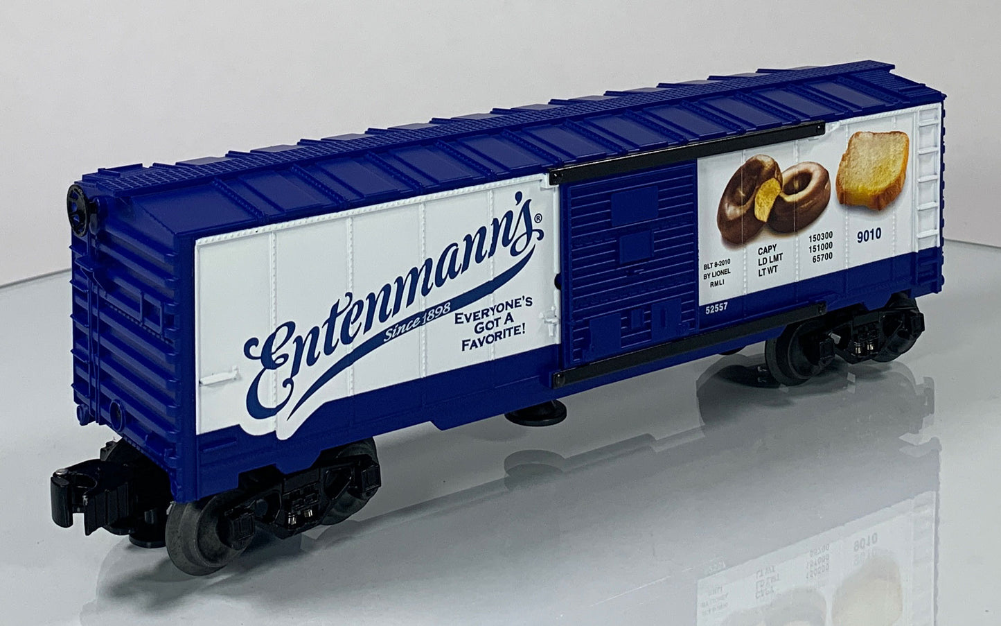 LIONEL • O GAUGE • 2010 Entenmann’s Operating Boxcar 6-52557 • NEW OLD STOCK