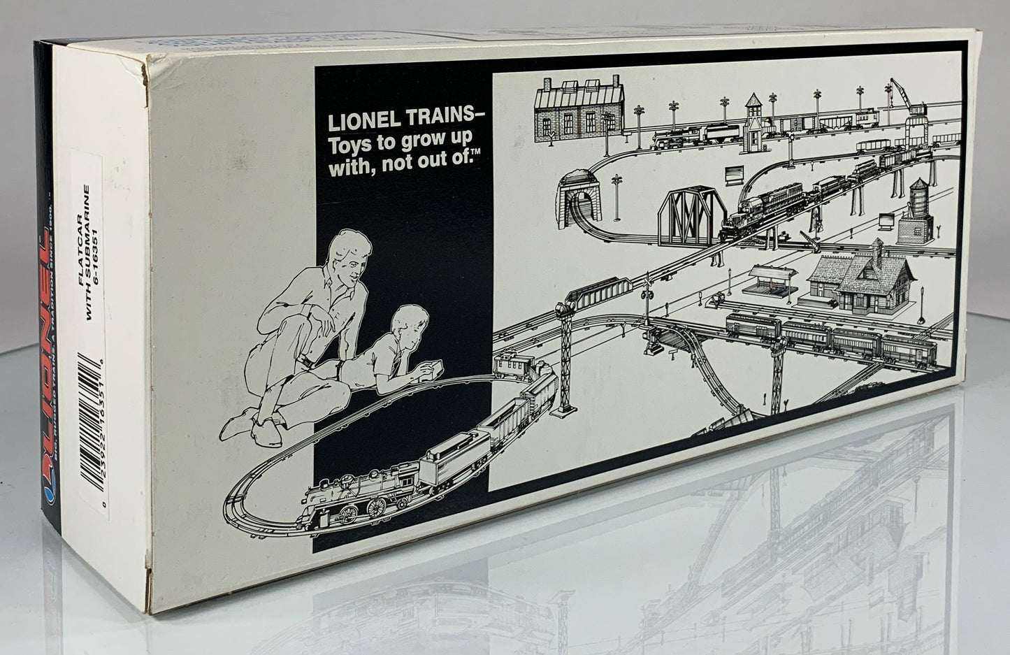LIONEL • O GAUGE • 1992 Flatcar w United States Navy Submarine Car 6-16351 • NEW OLD STOCK