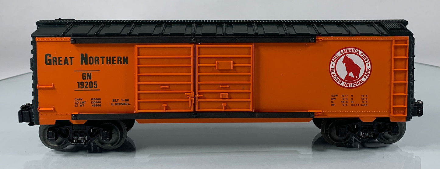 LIONEL • O GAUGE • 1988 Great Northern Double Door Boxcar 6-19205 • EX COND