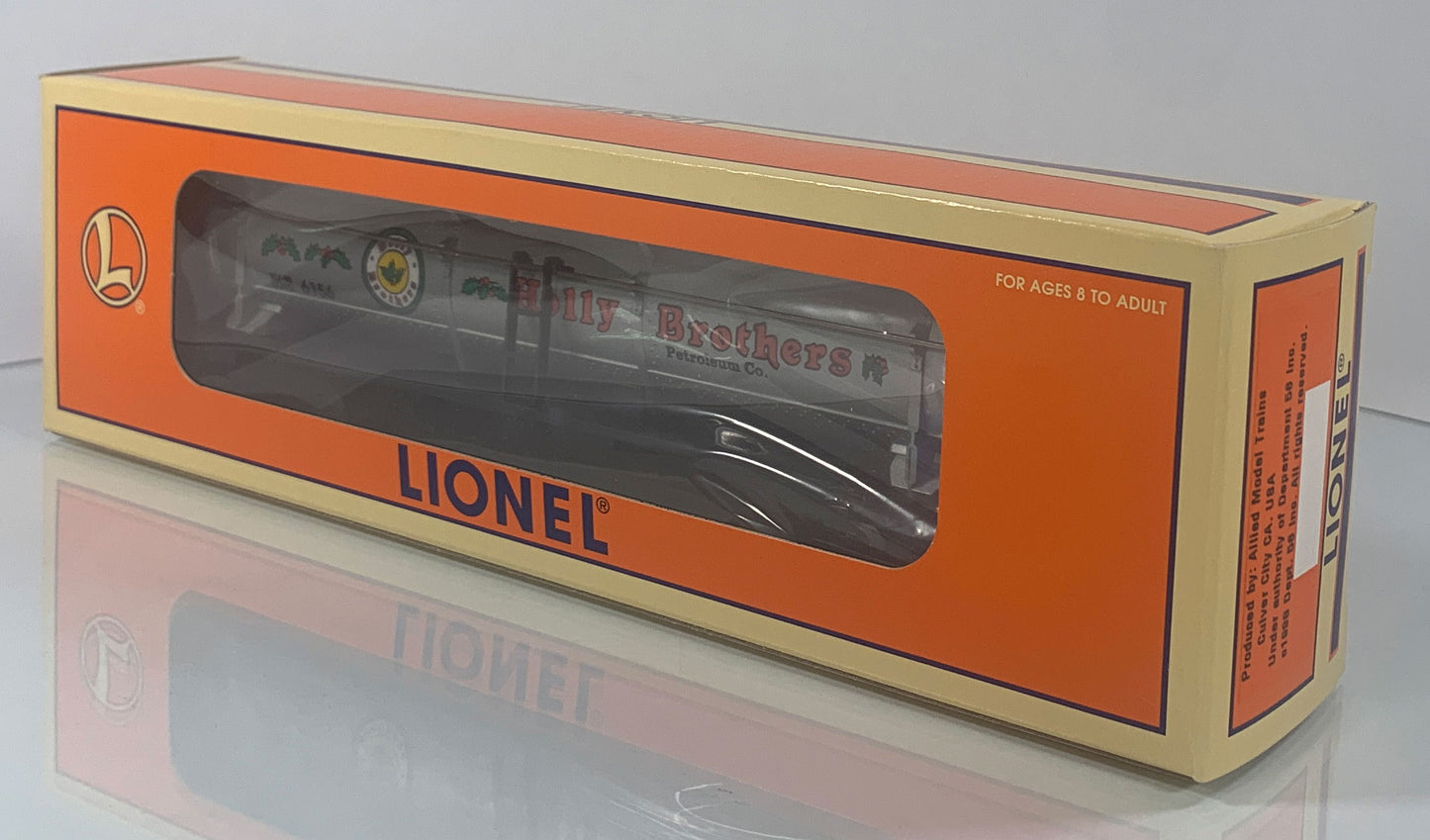 LIONEL • O GAUGE • 1998 Department 56 Holly Brothers Petroleum 3 Dome Tank Car 6-52157 • NEW OLD STOCK