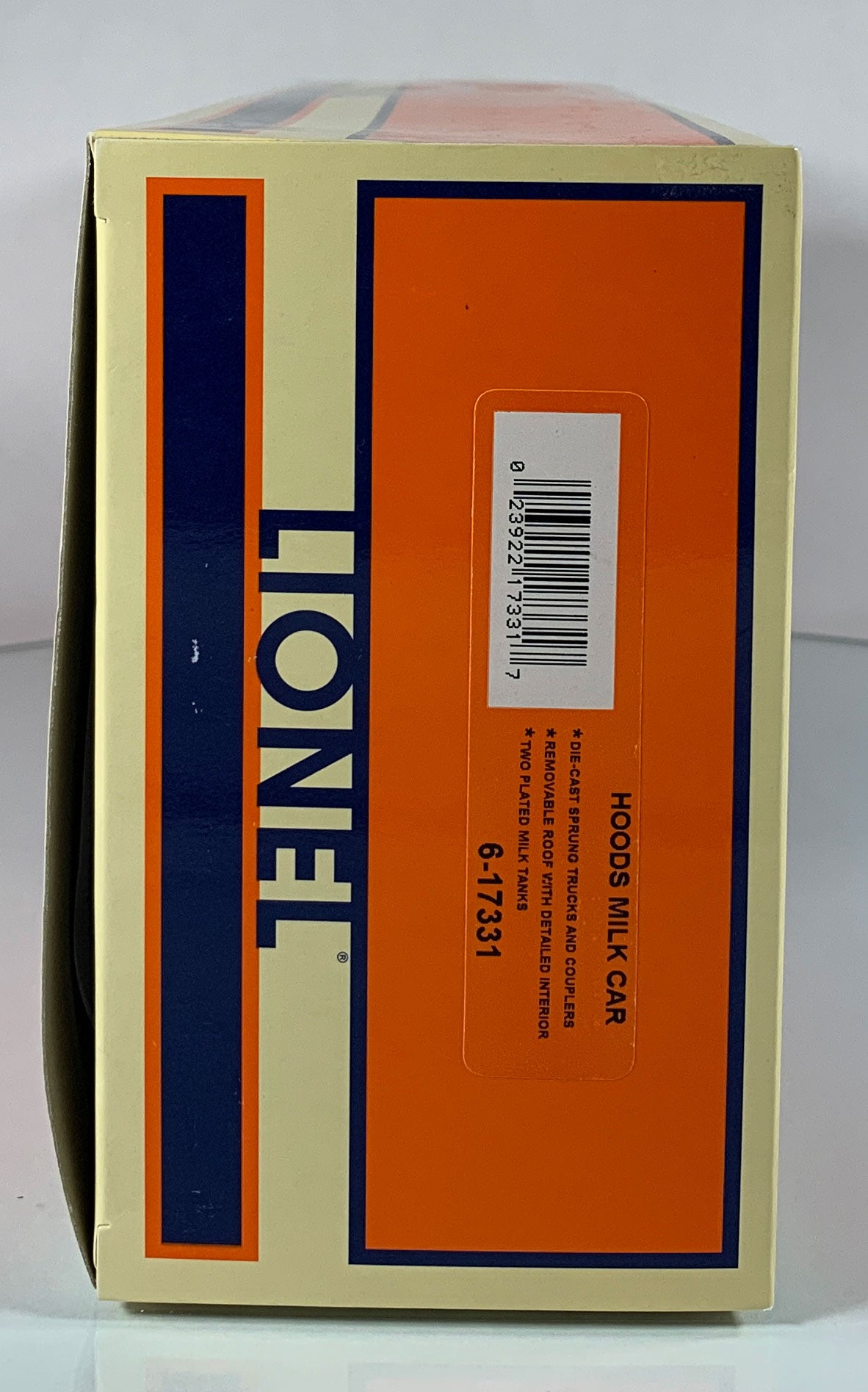 LIONEL • O GAUGE • 2002 Hoods Milk Car 6-17331 • NEW OLD STOCK