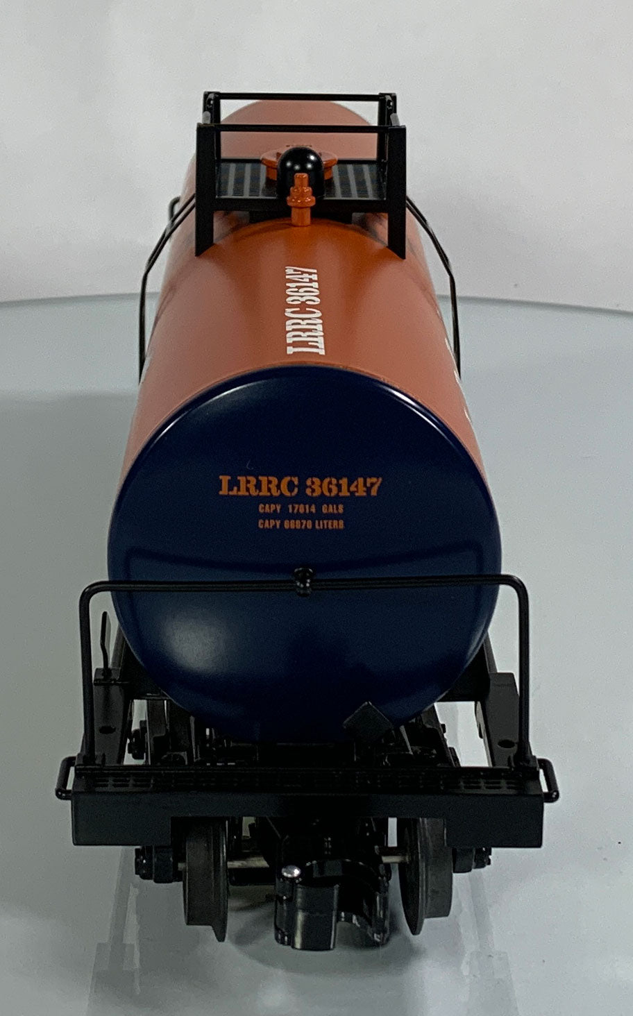 LIONEL • O GAUGE • 2009 LRRC Unibody Tank Car 6-36147 • NEW OLD STOCK
