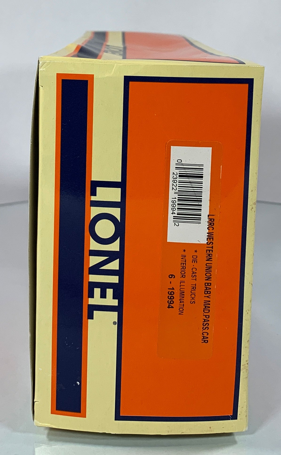 LIONEL • O GAUGE • 2001 LRRC Western Union Baby Madison Illuminated Passenger Car 6-19994 • NEW OLD STOCK