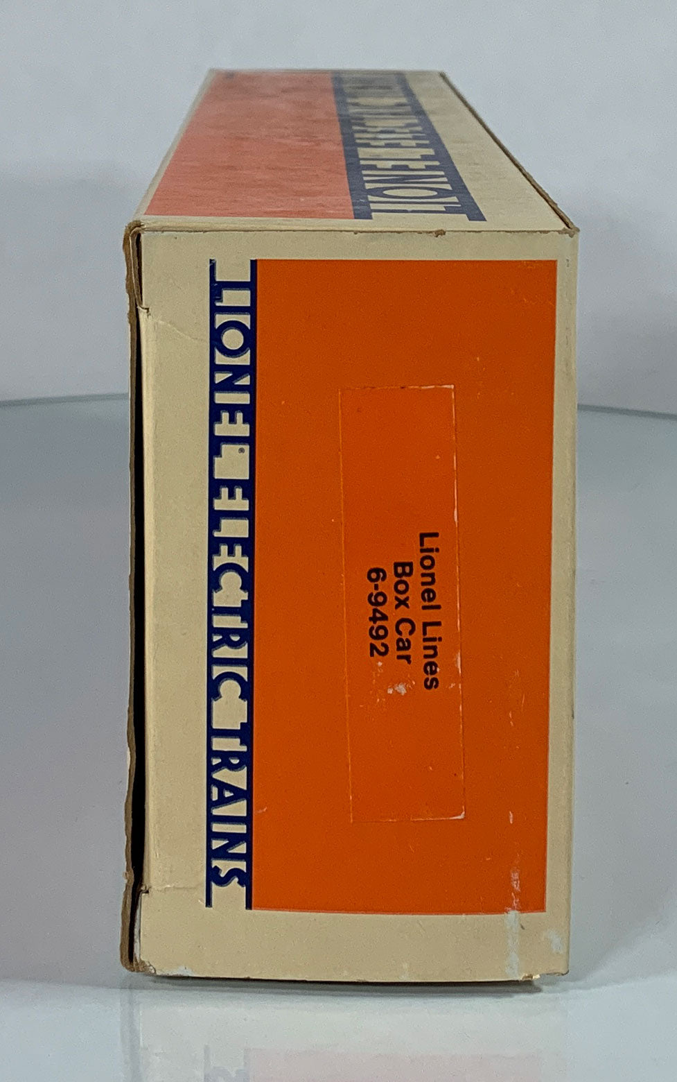 LIONEL • O GAUGE • 1986 Lionel Lines New Tradition Boxcar 6-9492 • NEW OLD STOCK