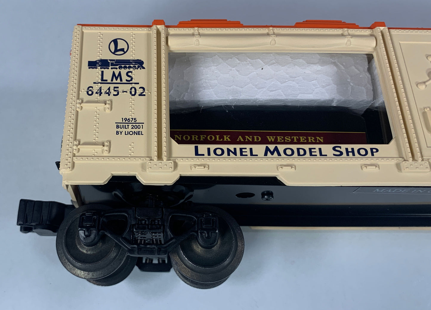 LIONEL • O GAUGE • 2001 Lionel Model Display Car 02 6-19675 • NEW OLD STOCK