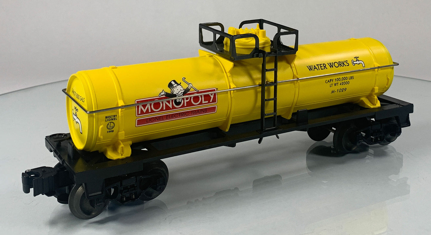 LIONEL • O GAUGE • 1998 Monopoly Water Works Single Dome Tank Car 6-52160 • NEW OLD STOCK