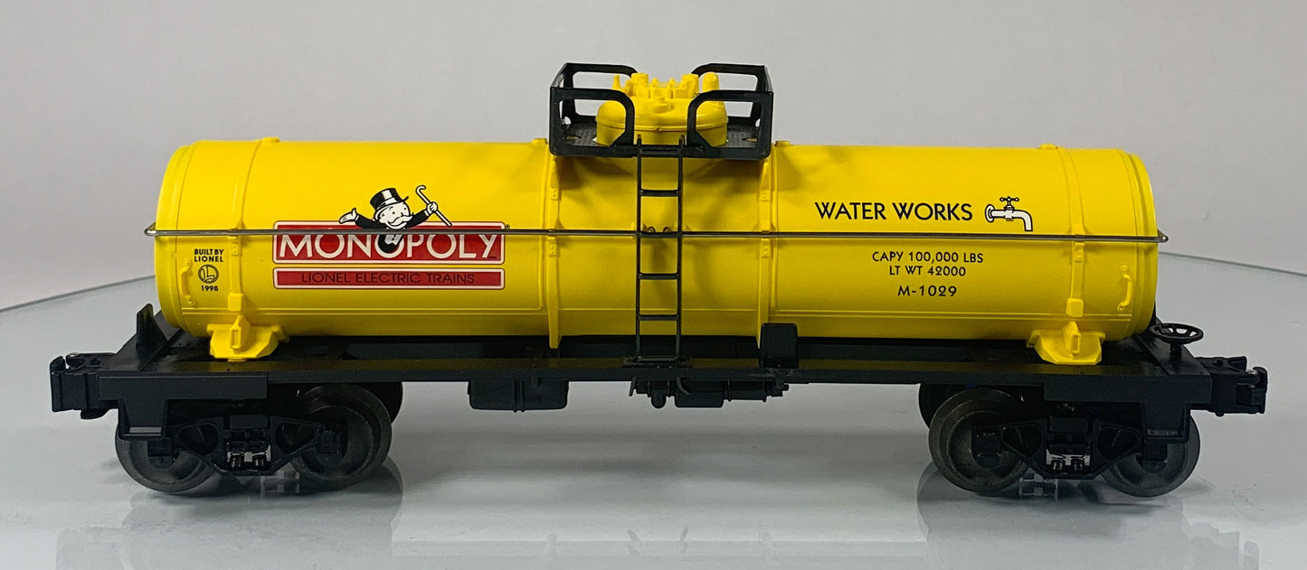 LIONEL • O GAUGE • 1998 Monopoly Water Works Single Dome Tank Car 6-52160 • NEW OLD STOCK