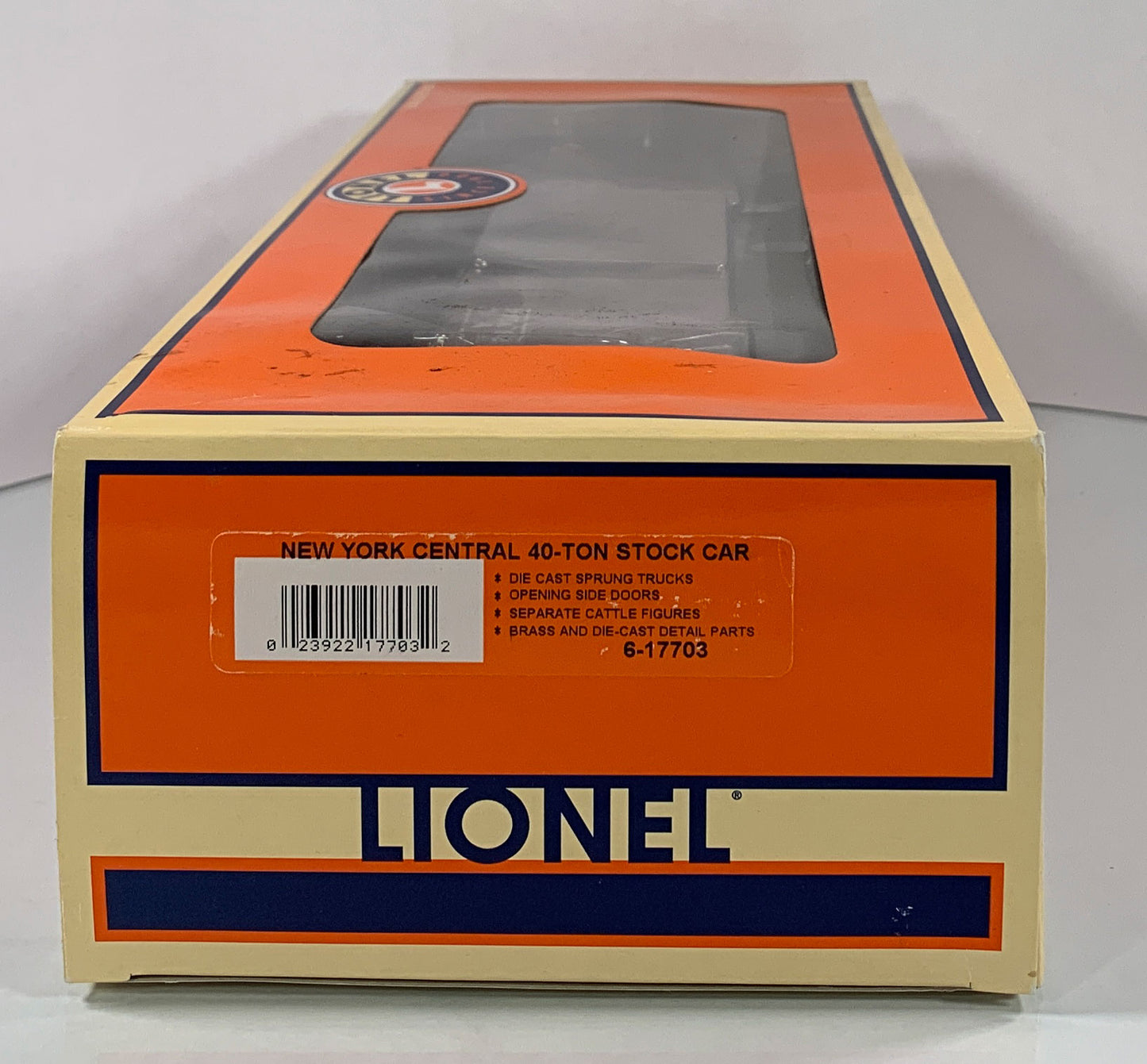 LIONEL • O GAUGE • 2002 New York Central 40-Ton Stock Car 6-17703 • NEW OLD STOCK