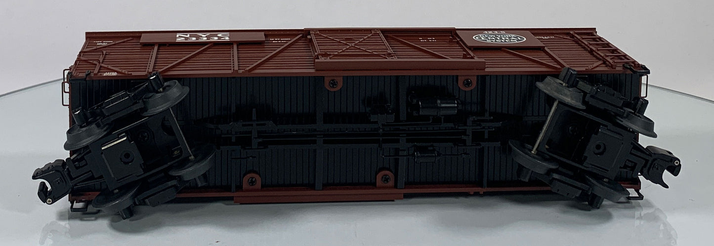 LIONEL • O GAUGE • 2002 New York Central 40-Ton Stock Car 6-17703 • NEW OLD STOCK