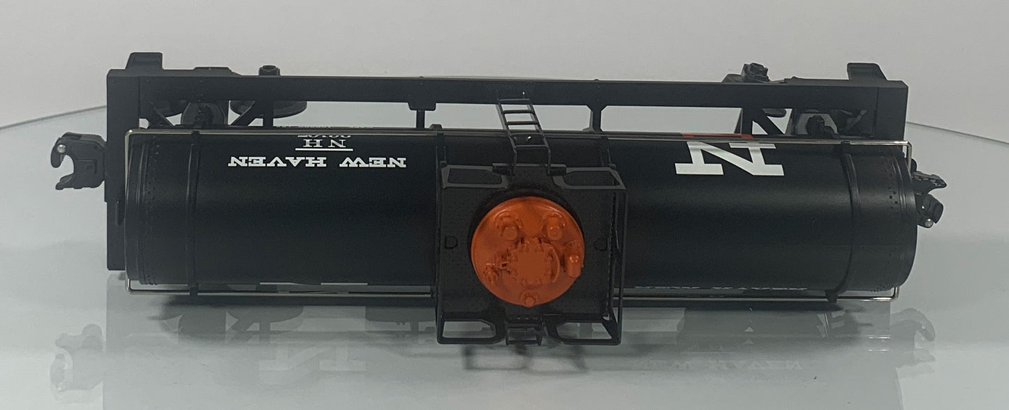 LIONEL • O GAUGE • 2005 New Haven Single Dome Tank Car 6-26167 • NEW OLD STOCK