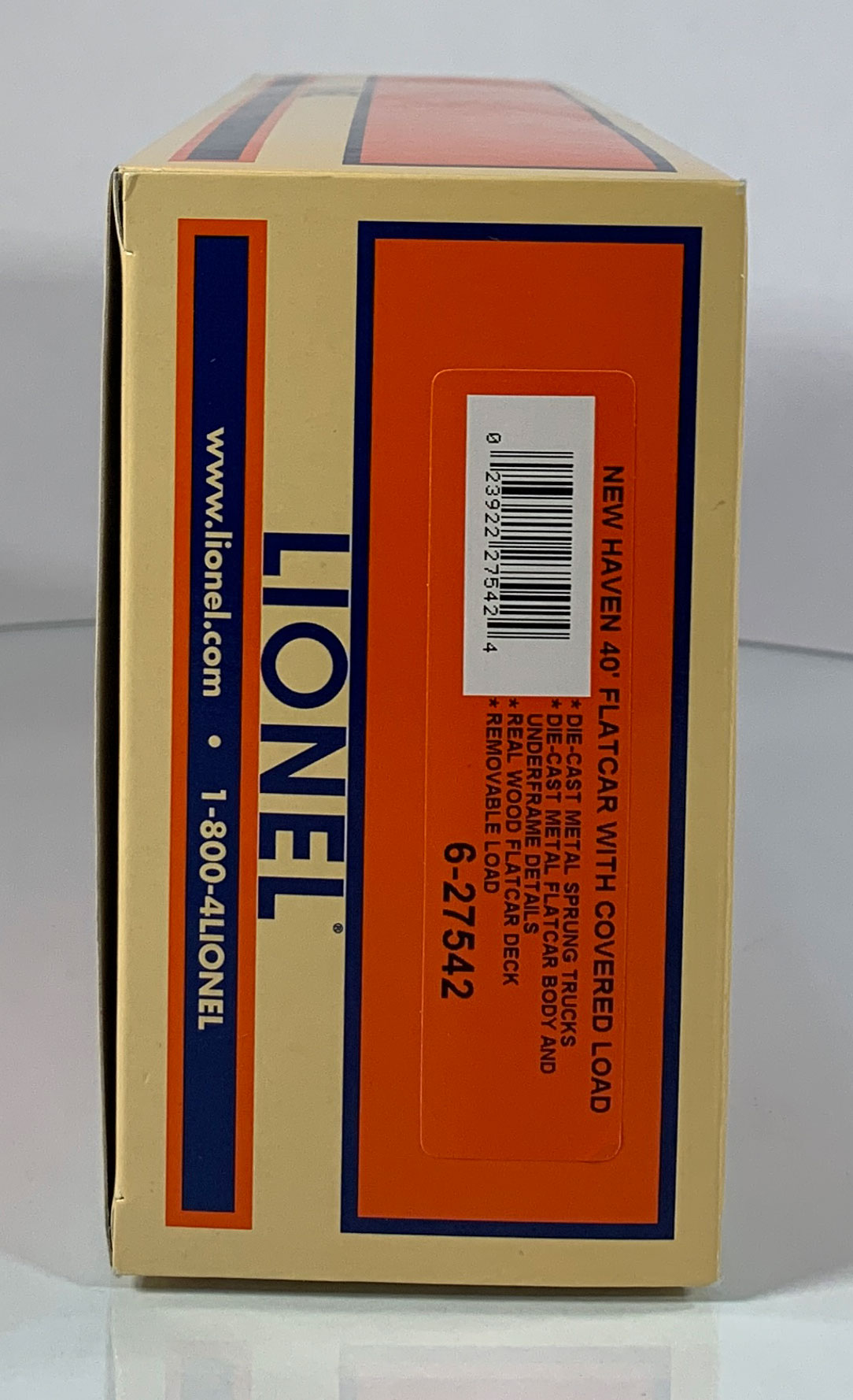 LIONEL • O GAUGE • 2007 New Haven 40’ Flatcar w Covered Load 6-27542 • NEW OLD STOCK