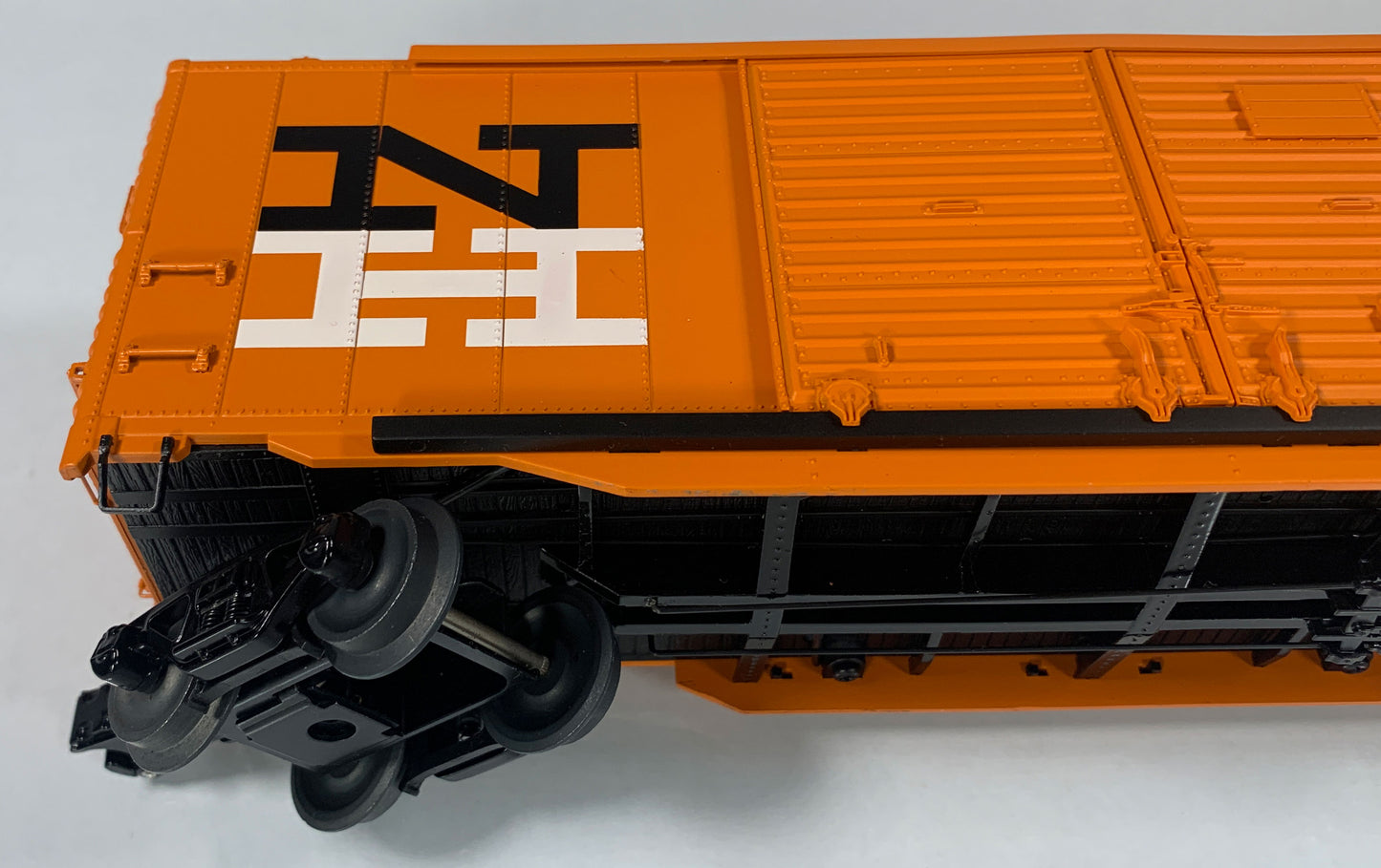 LIONEL • O GAUGE • 2011 New Haven Double Door Boxcar w/Auto Frames 6-27877 • NEW OLD STOCK