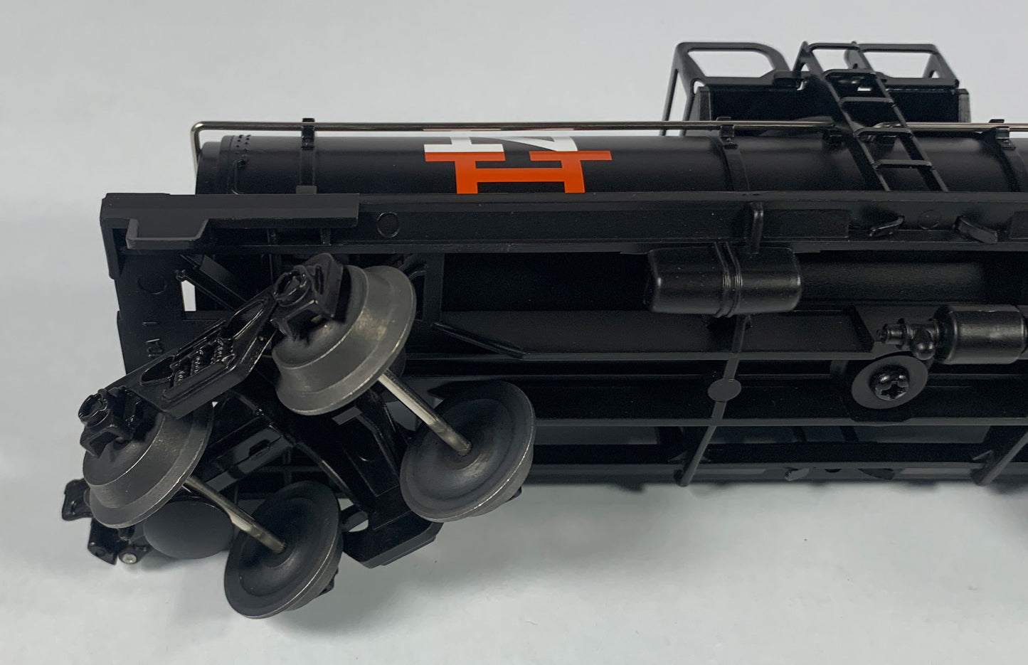 LIONEL • O GAUGE • 2005 New Haven Single Dome Tank Car 6-26167 • NEW OLD STOCK