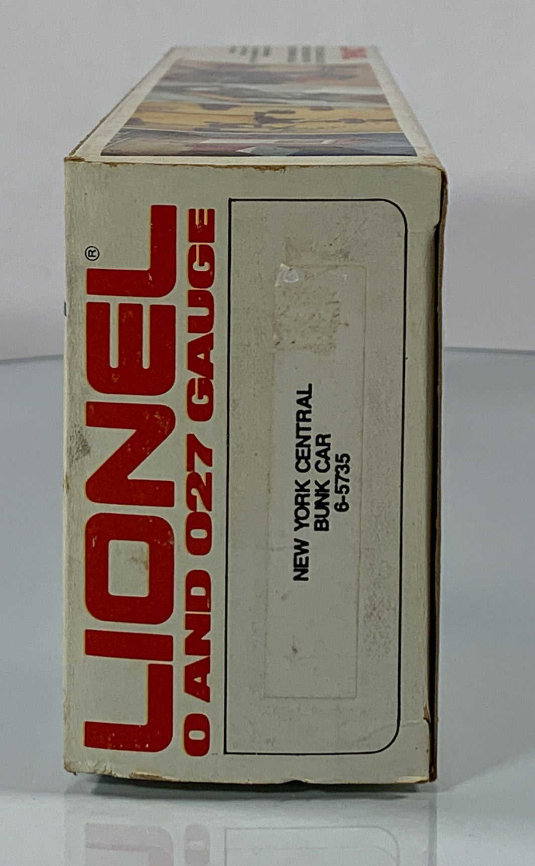 LIONEL • O GAUGE • 1985 New York Central Bunk Car 6-5735 • NEW OLD STOCK