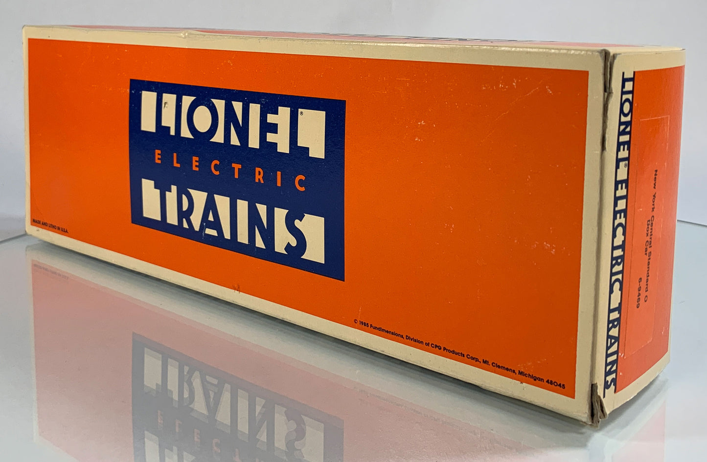 LIONEL • STD O GAUGE • 1985 New York Central Pacemaker Boxcar 6-9469 • NEW OLD STOCK