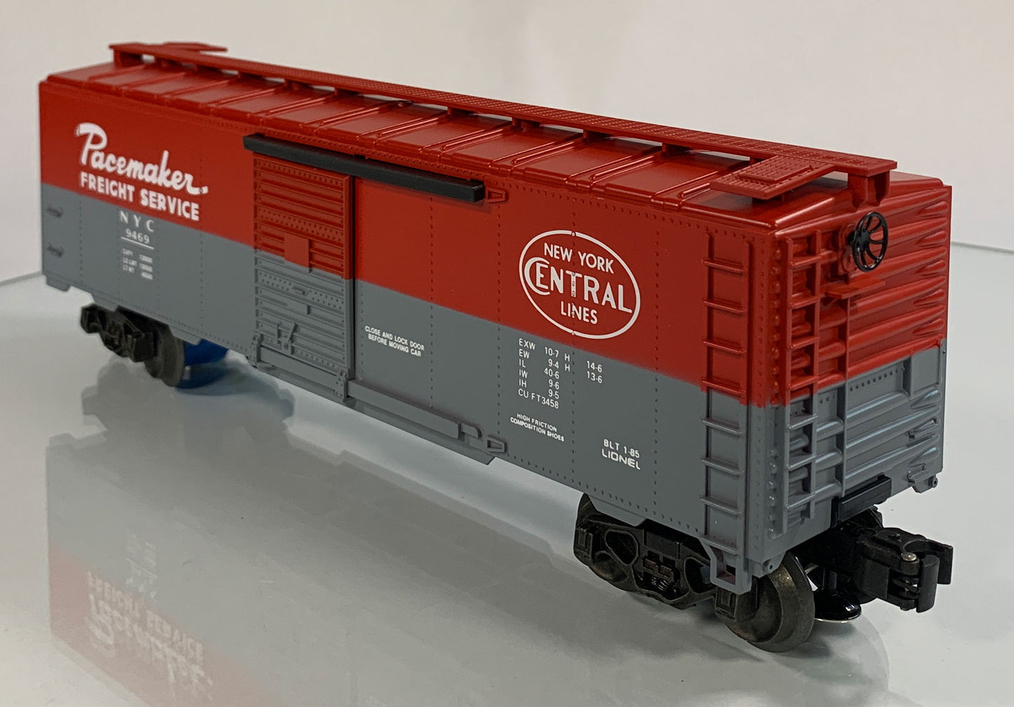 LIONEL • STD O GAUGE • 1985 New York Central Pacemaker Boxcar 6-9469 • NEW OLD STOCK