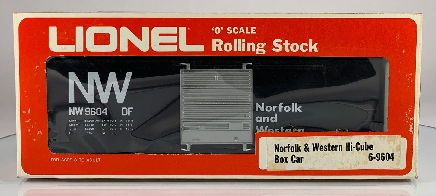 LIONEL • O GAUGE • 1976 Norfolk and Western Hi-Cube Boxcar 6-9604 • EX COND • LNOS