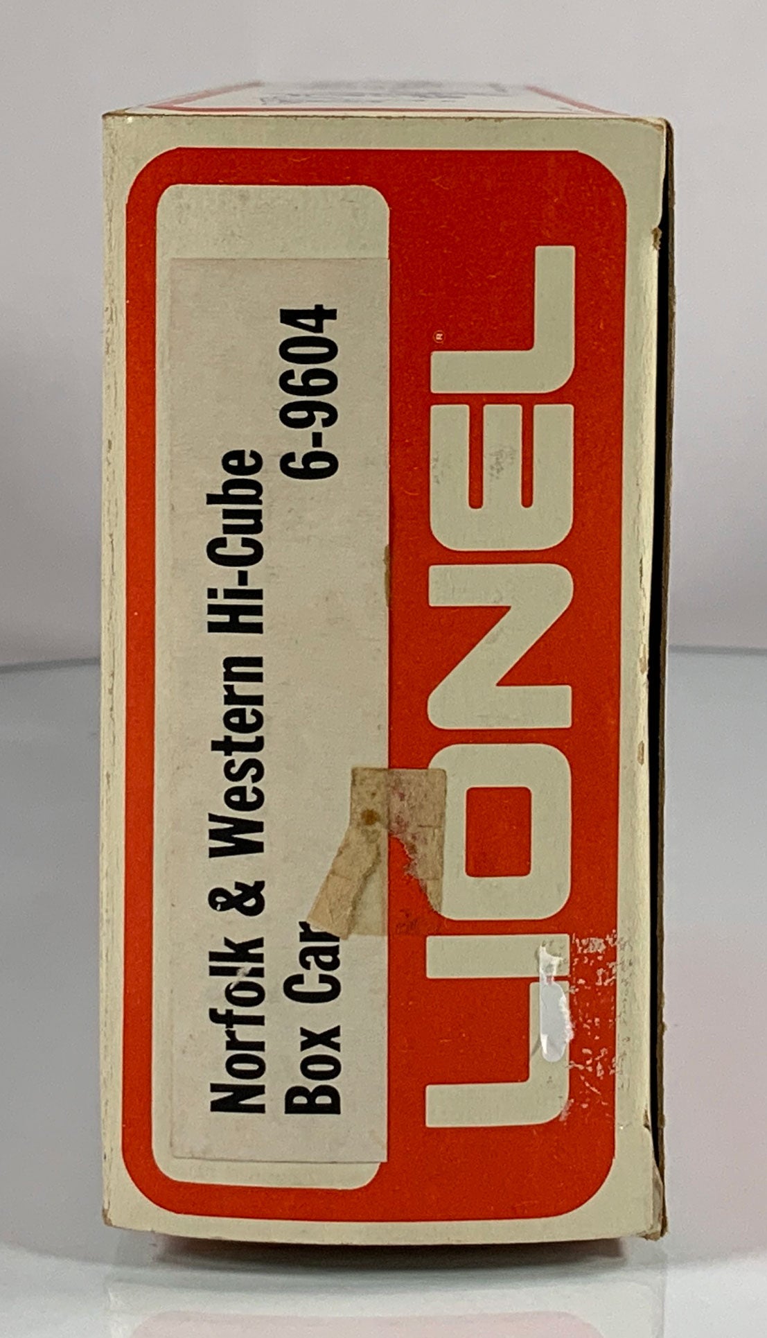LIONEL • O GAUGE • 1976 Norfolk and Western Hi-Cube Boxcar 6-9604 • EX COND • LNOS