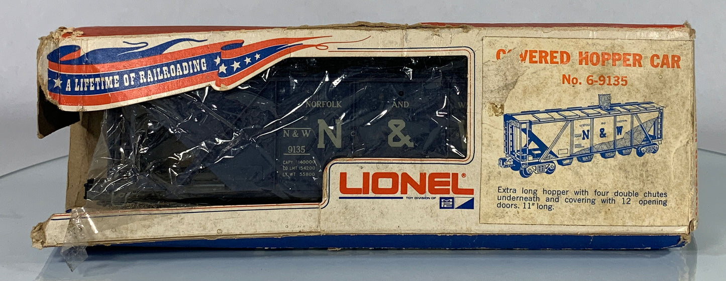 LIONEL • O GAUGE • 1970 Norfolk & Western Covered Hopper 6-9135 • GREAT COND