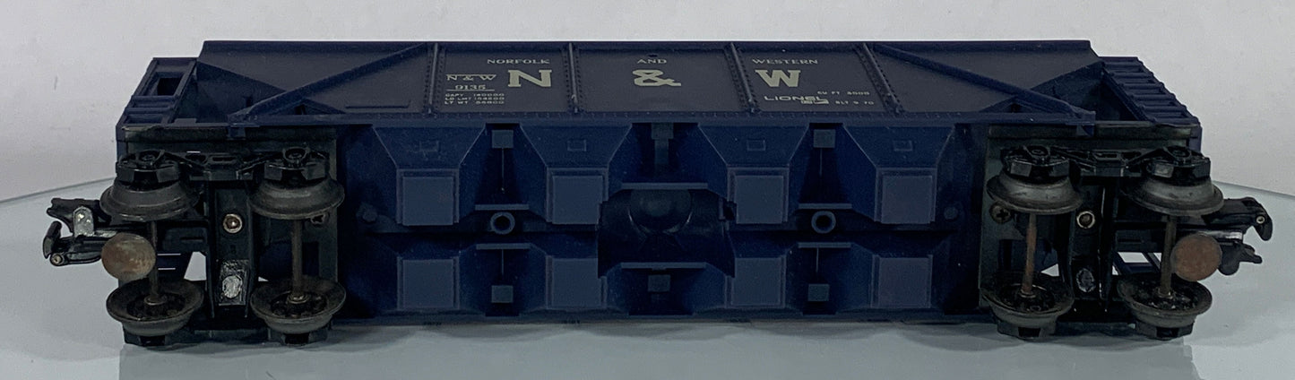 LIONEL • O GAUGE • 1970 Norfolk & Western Covered Hopper 6-9135 • GREAT COND