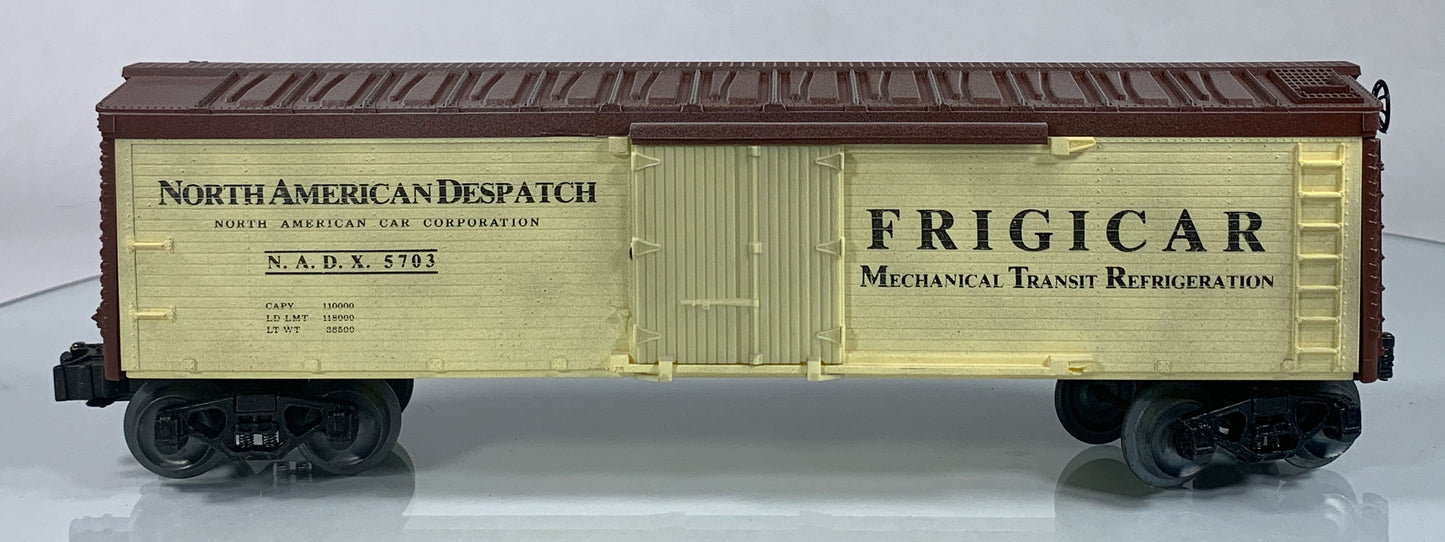 LIONEL • O GAUGE • 1981 North American Despatch Reefer 6-5703 • NEW OLD STOCK