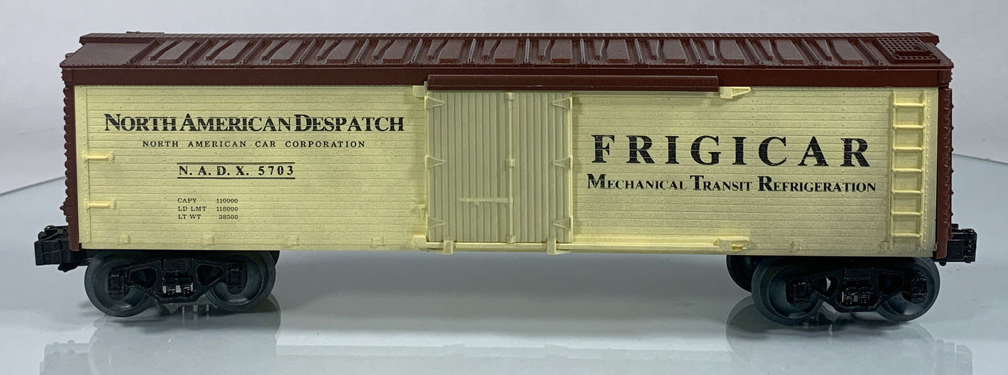 LIONEL • O GAUGE • 1981 North American Despatch Reefer 6-5703 • NEW OLD STOCK