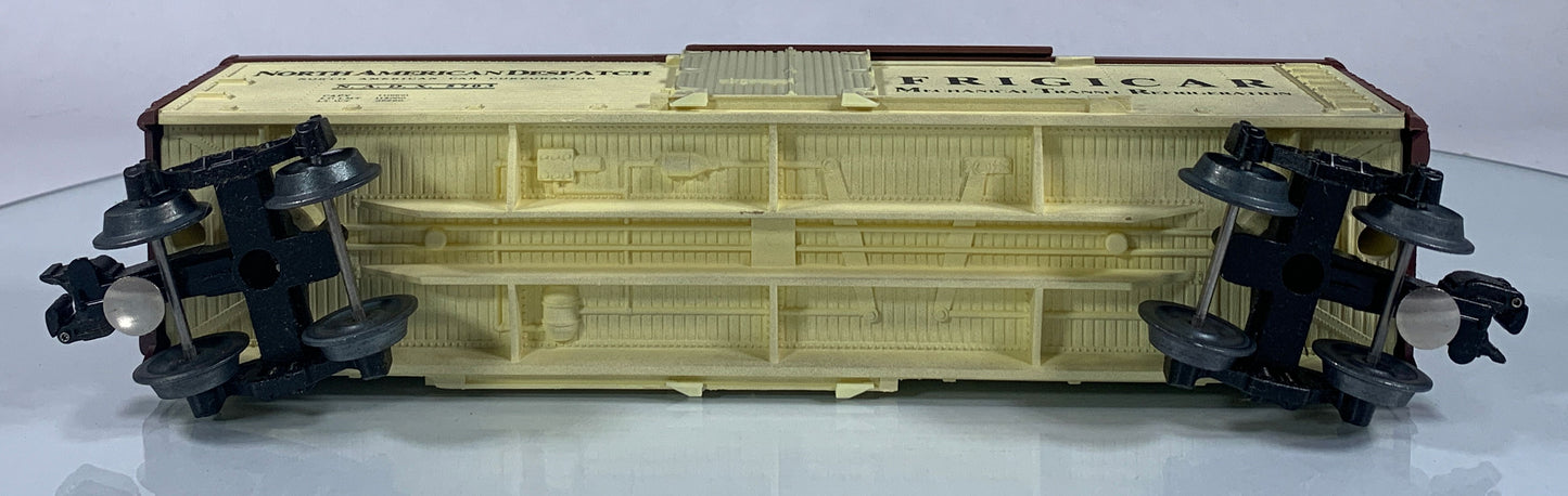 LIONEL • O GAUGE • 1981 North American Despatch Reefer 6-5703 • NEW OLD STOCK