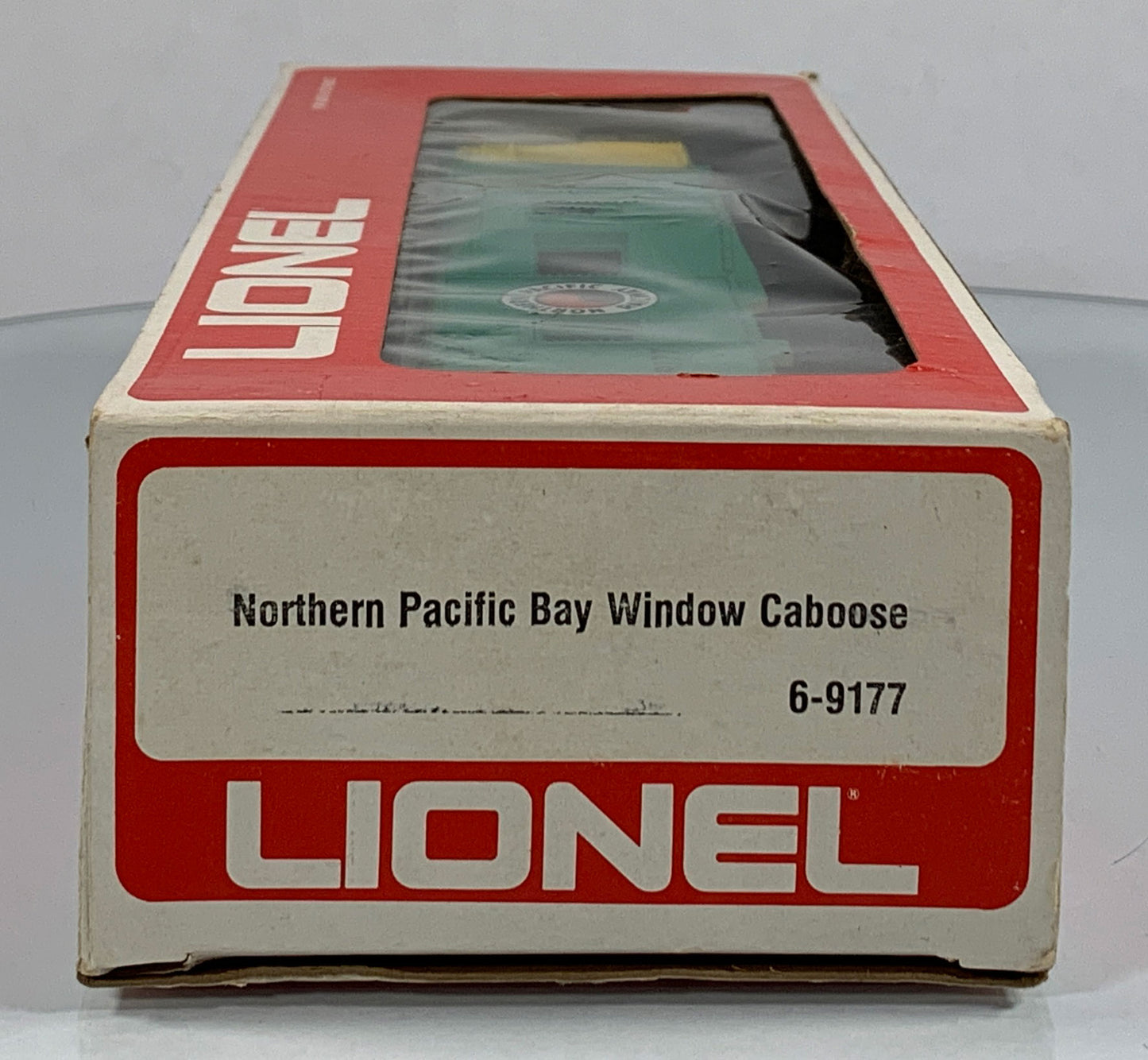 LIONEL • O GAUGE • 1976 Northern Pacific Bay Window Caboose 6-9177 • EX COND