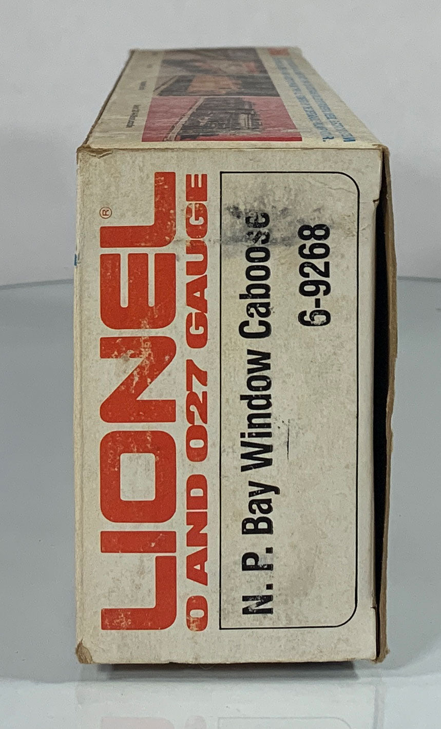 LIONEL • O GAUGE • 1977 Northern Pacific Bay Window Caboose 6-9268 • NEW OLD STOCK