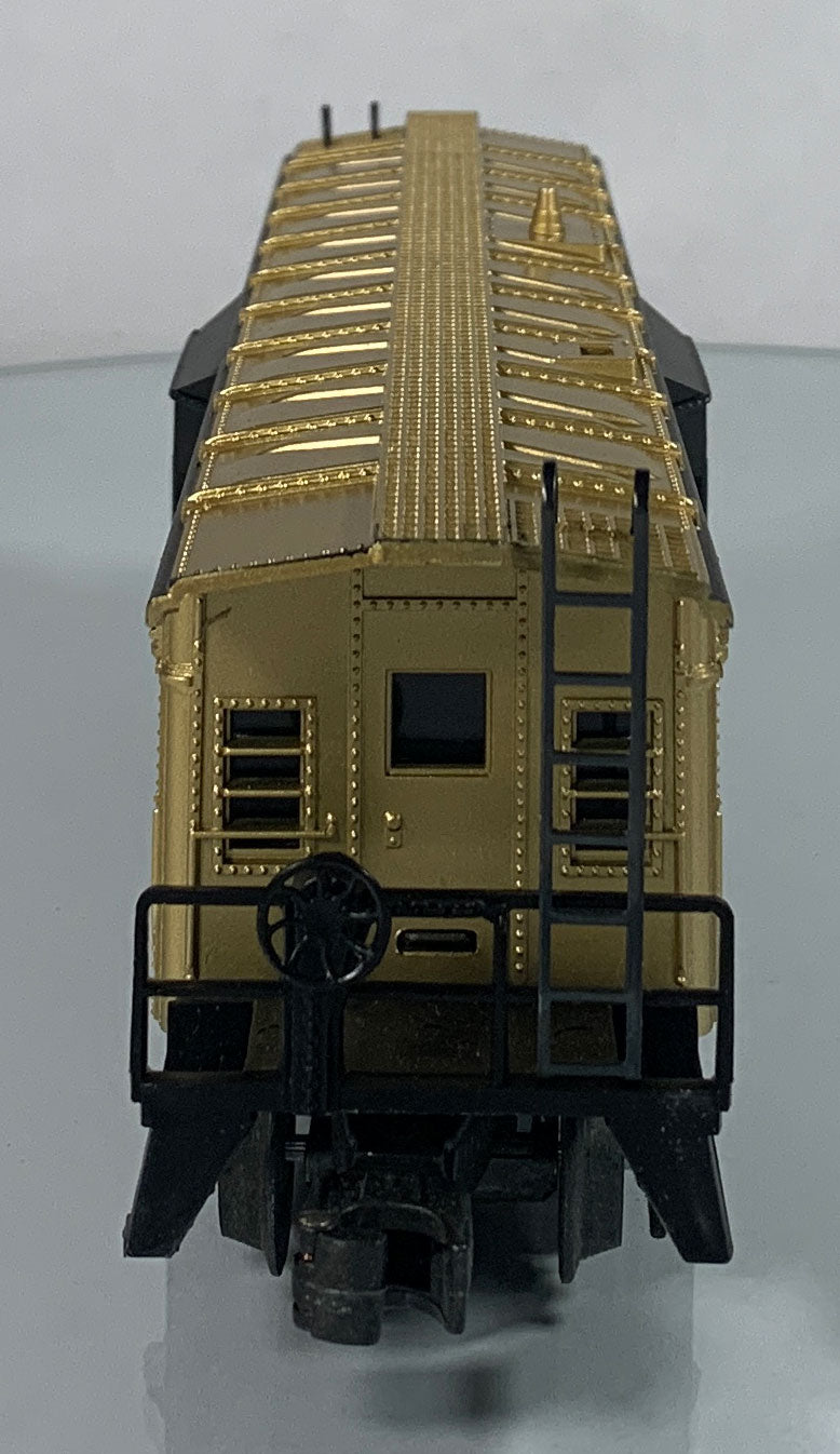 LIONEL • O GAUGE • 1977 Northern Pacific Bay Window Caboose 6-9268 • NEW OLD STOCK