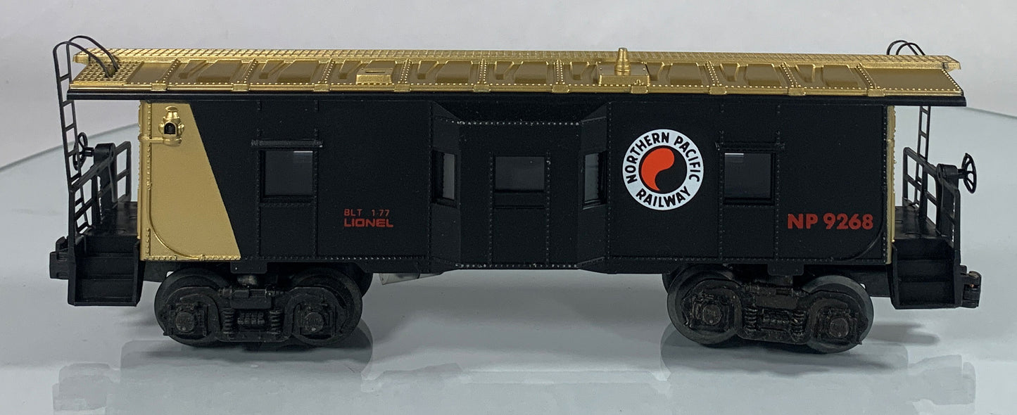 LIONEL • O GAUGE • 1977 Northern Pacific Bay Window Caboose 6-9268 • NEW OLD STOCK