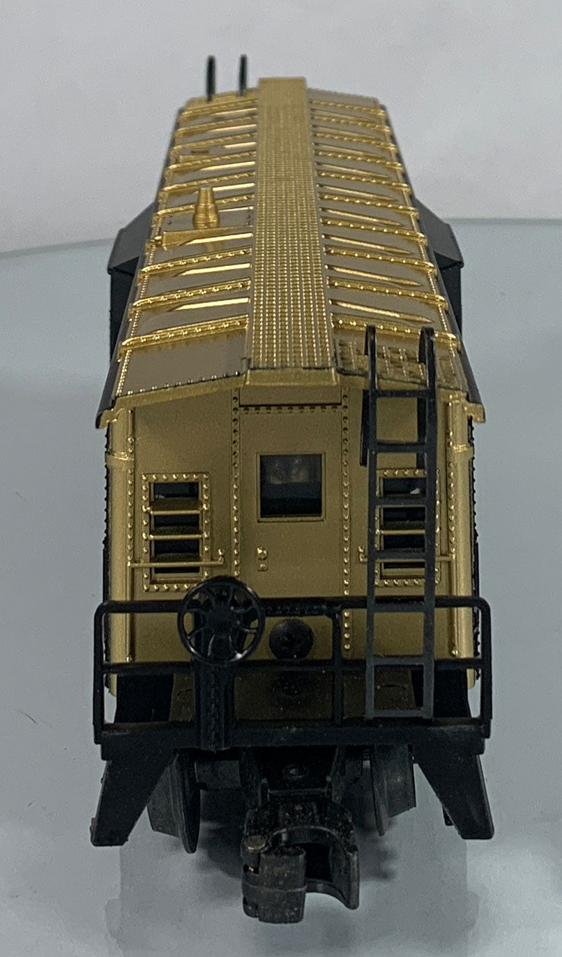 LIONEL • O GAUGE • 1977 Northern Pacific Bay Window Caboose 6-9268 • NEW OLD STOCK