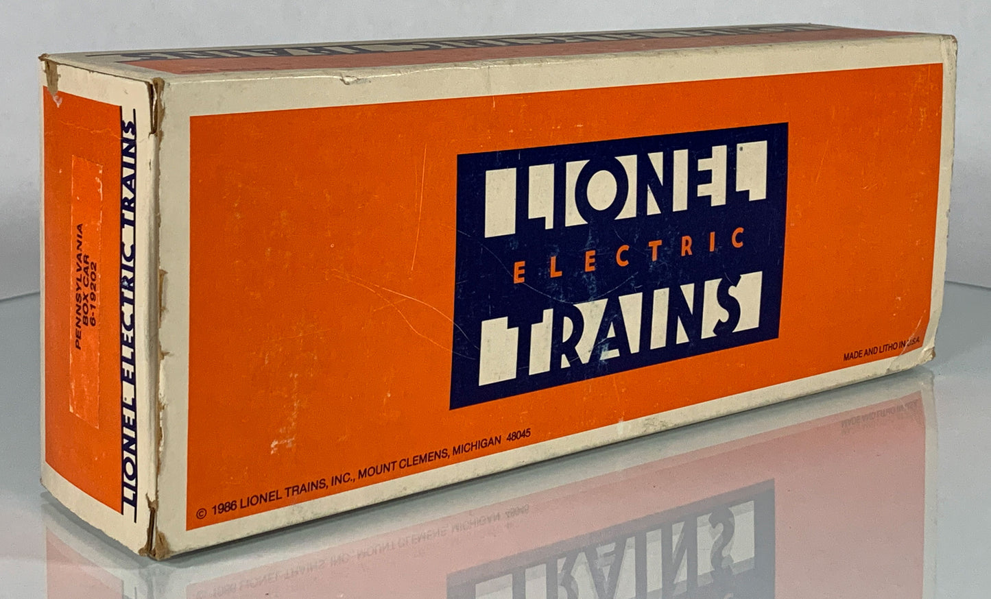 LIONEL • O GAUGE • 1987 Pennsylvania Boxcar 6-19202 • NEW OLD STOCK