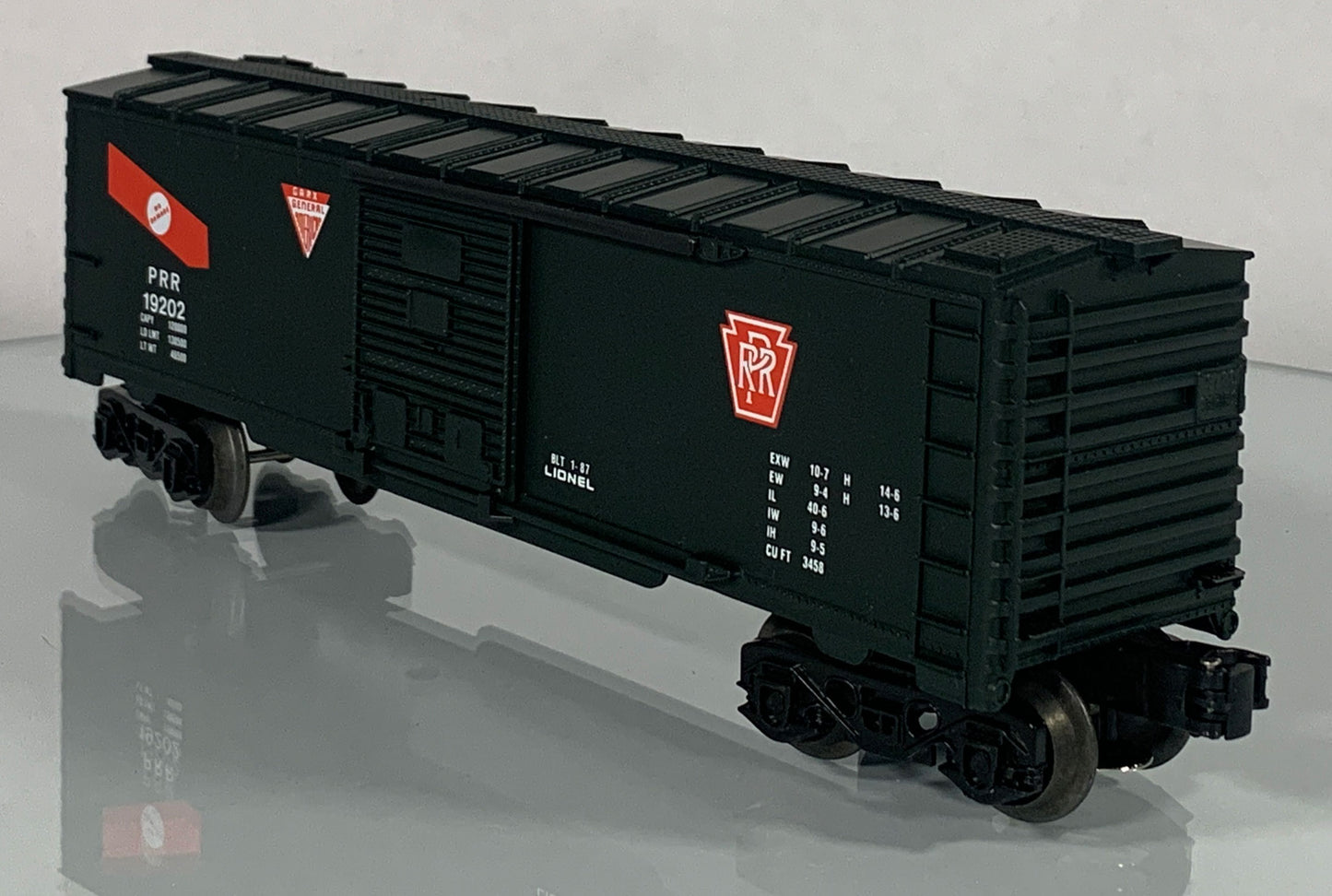 LIONEL • O GAUGE • 1987 Pennsylvania Boxcar 6-19202 • NEW OLD STOCK