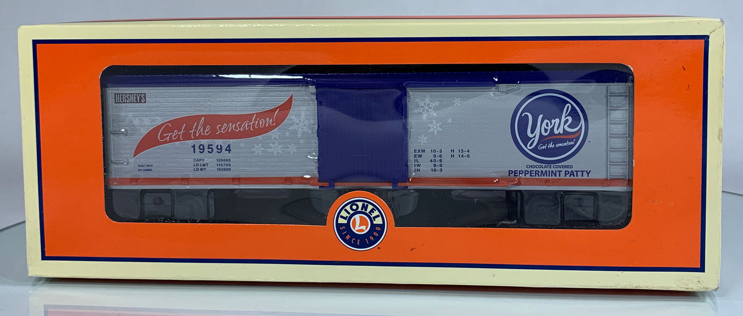LIONEL • O GAUGE • 2010 York Peppermint Patty Reefer 6-19594 • NEW OLD STOCK