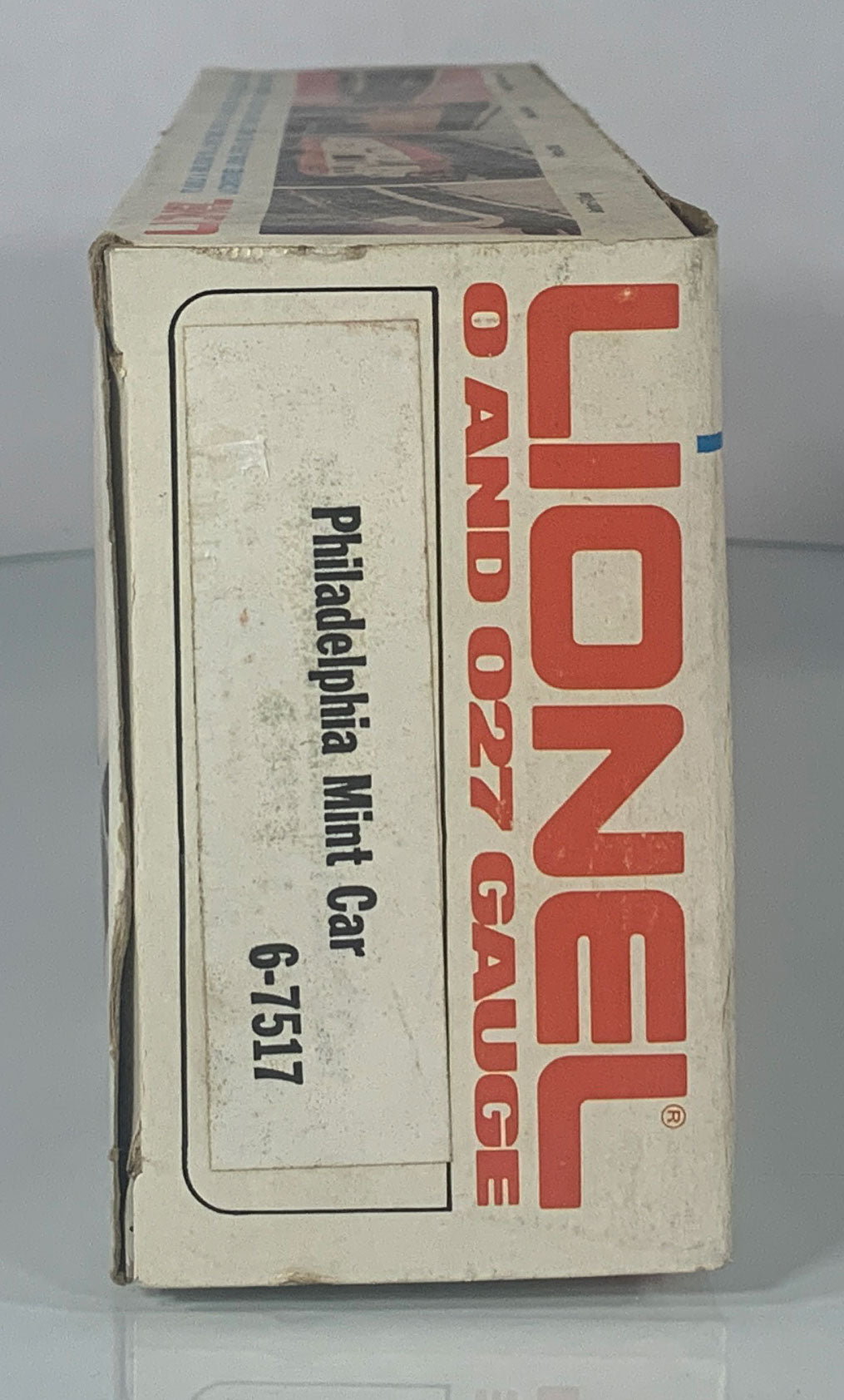 LIONEL • O GAUGE • 1982 Philadelphia Mint Car 6-7517 • NEW OLD STOCK